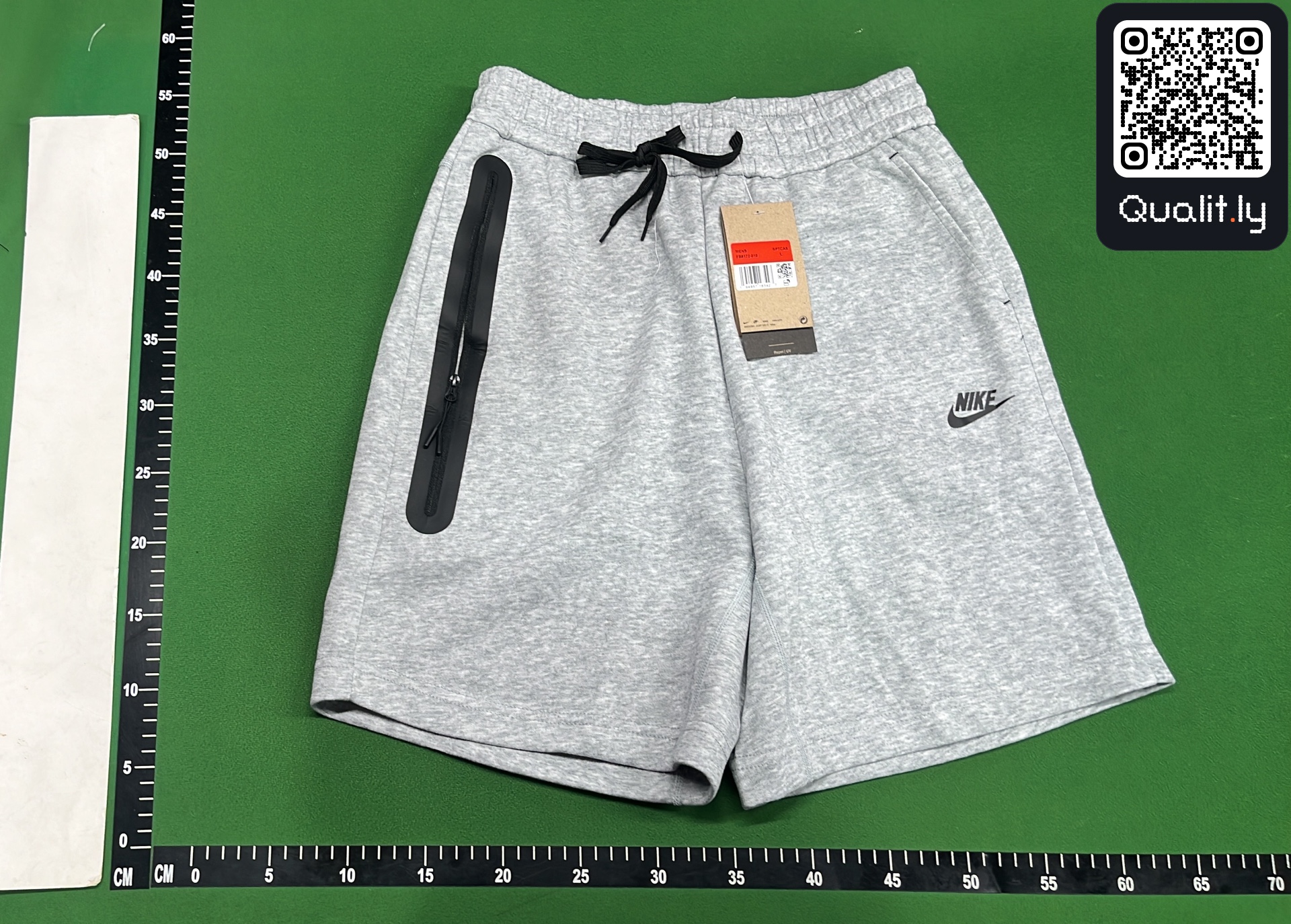 Pantalón corto — foto QC 2 de 8