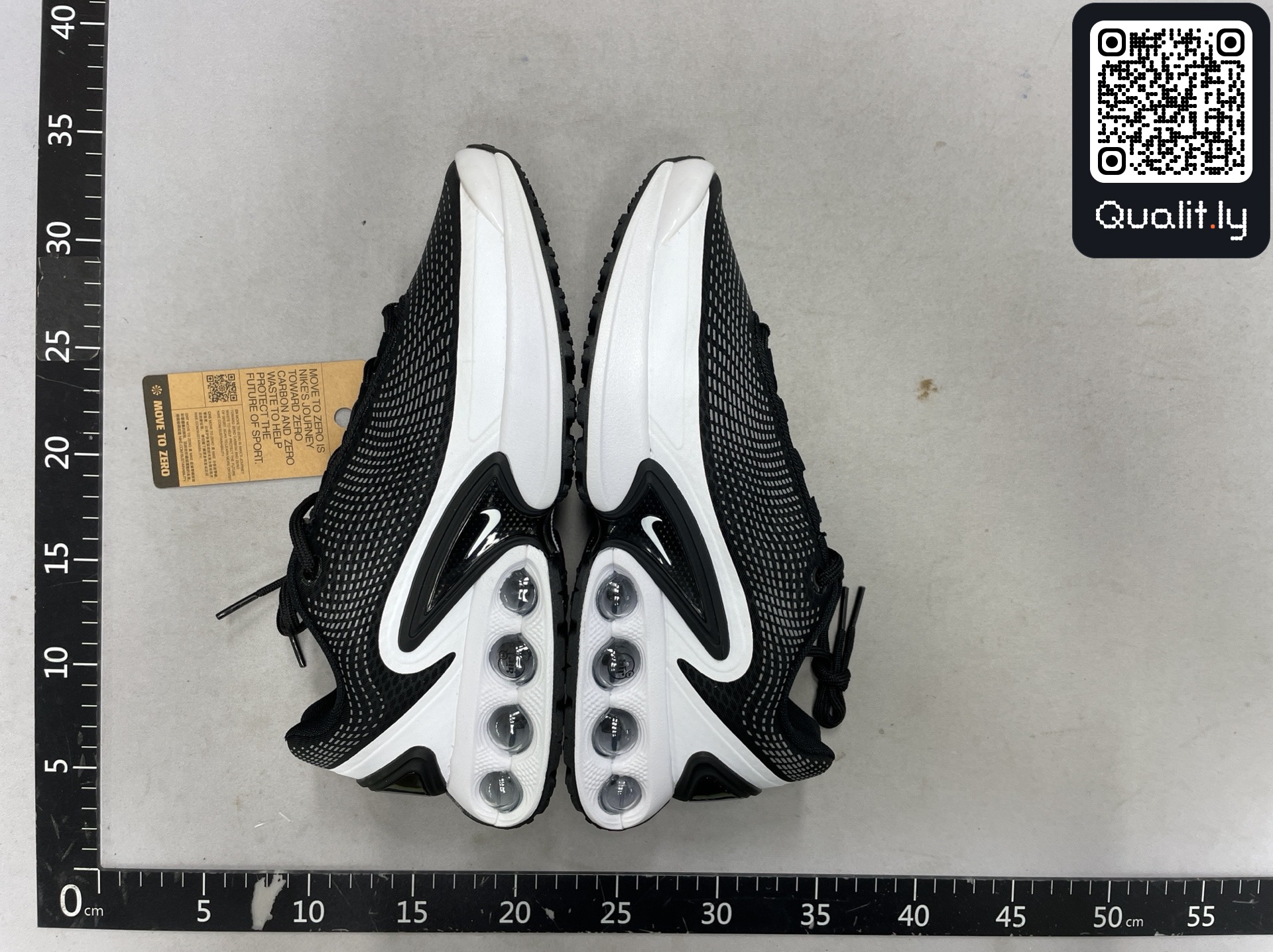 Sneakersy — zdjęcie QC 3 z 10