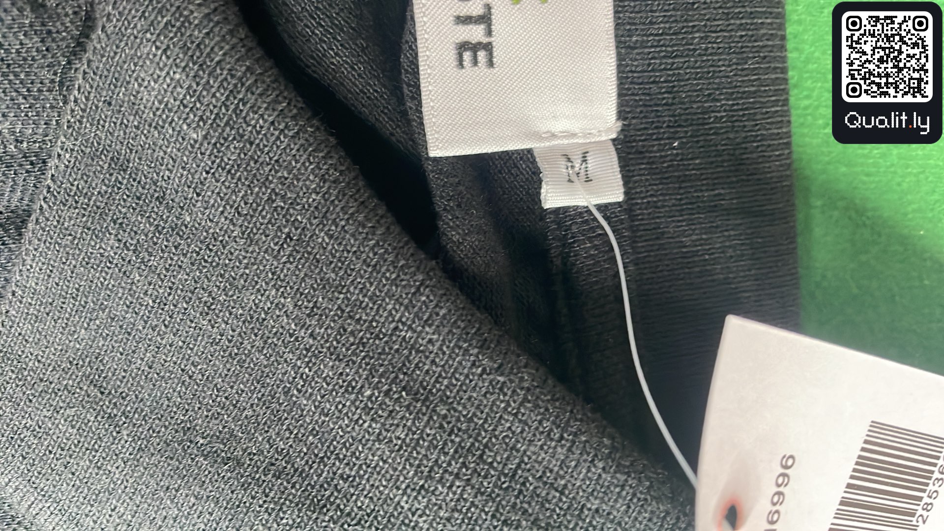 T-shirt — foto QC 1 di 4