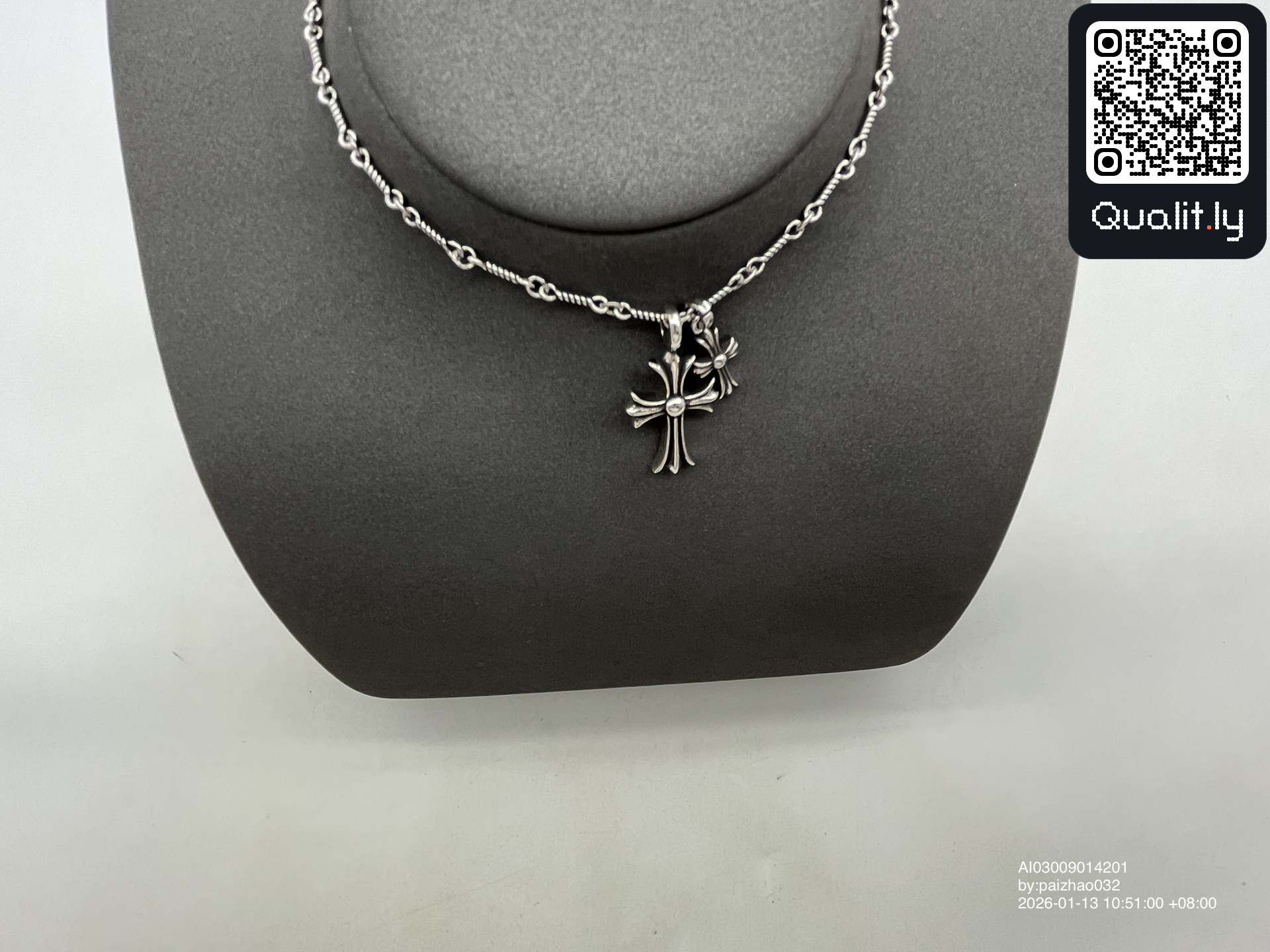 毛衣 QC 照片 2 / 3
