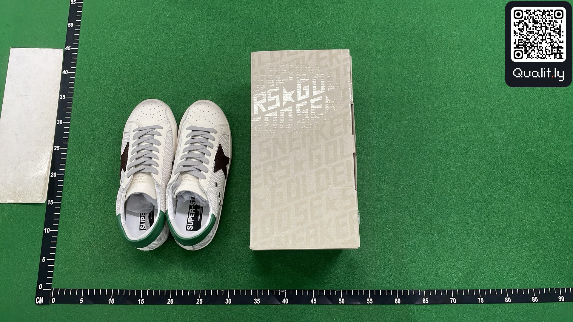 Sneakers QC photo 1 of 6
