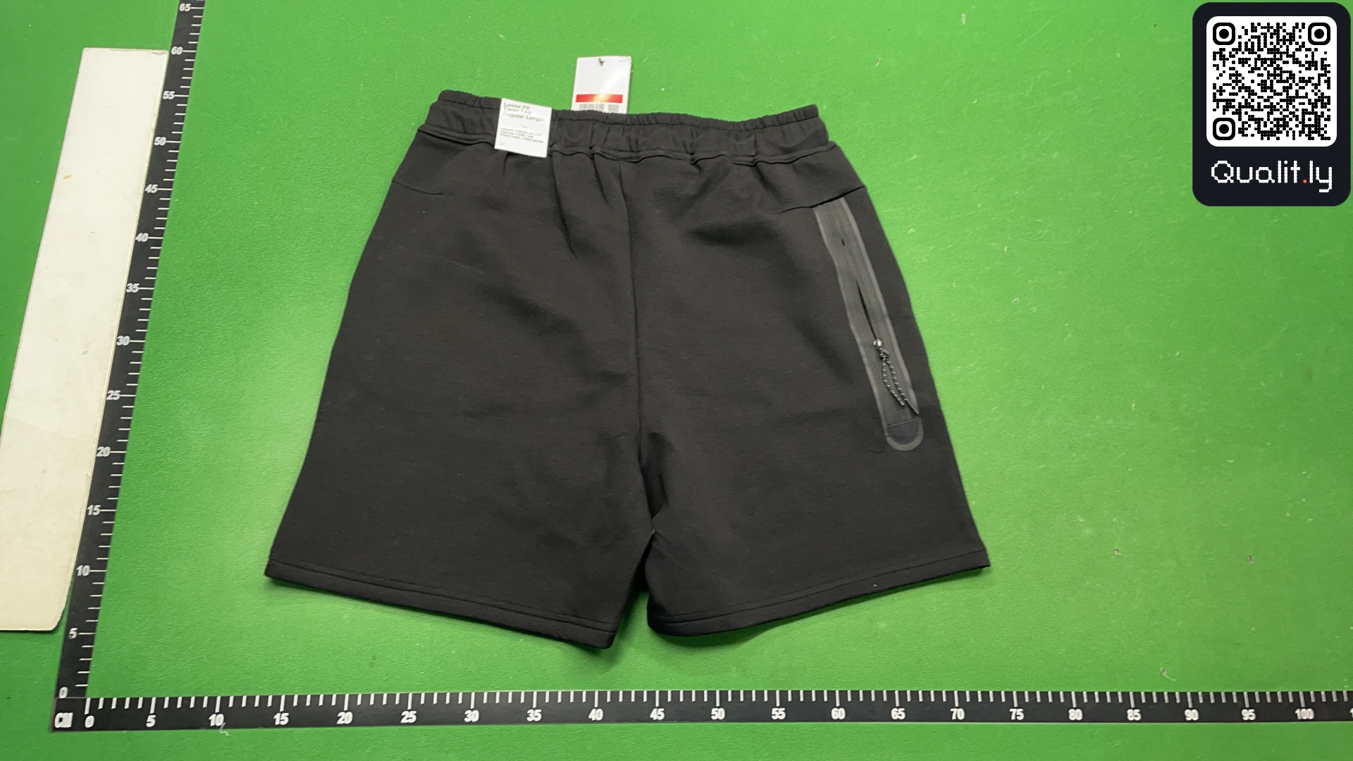 Shorts — QC-foto 3 av 8