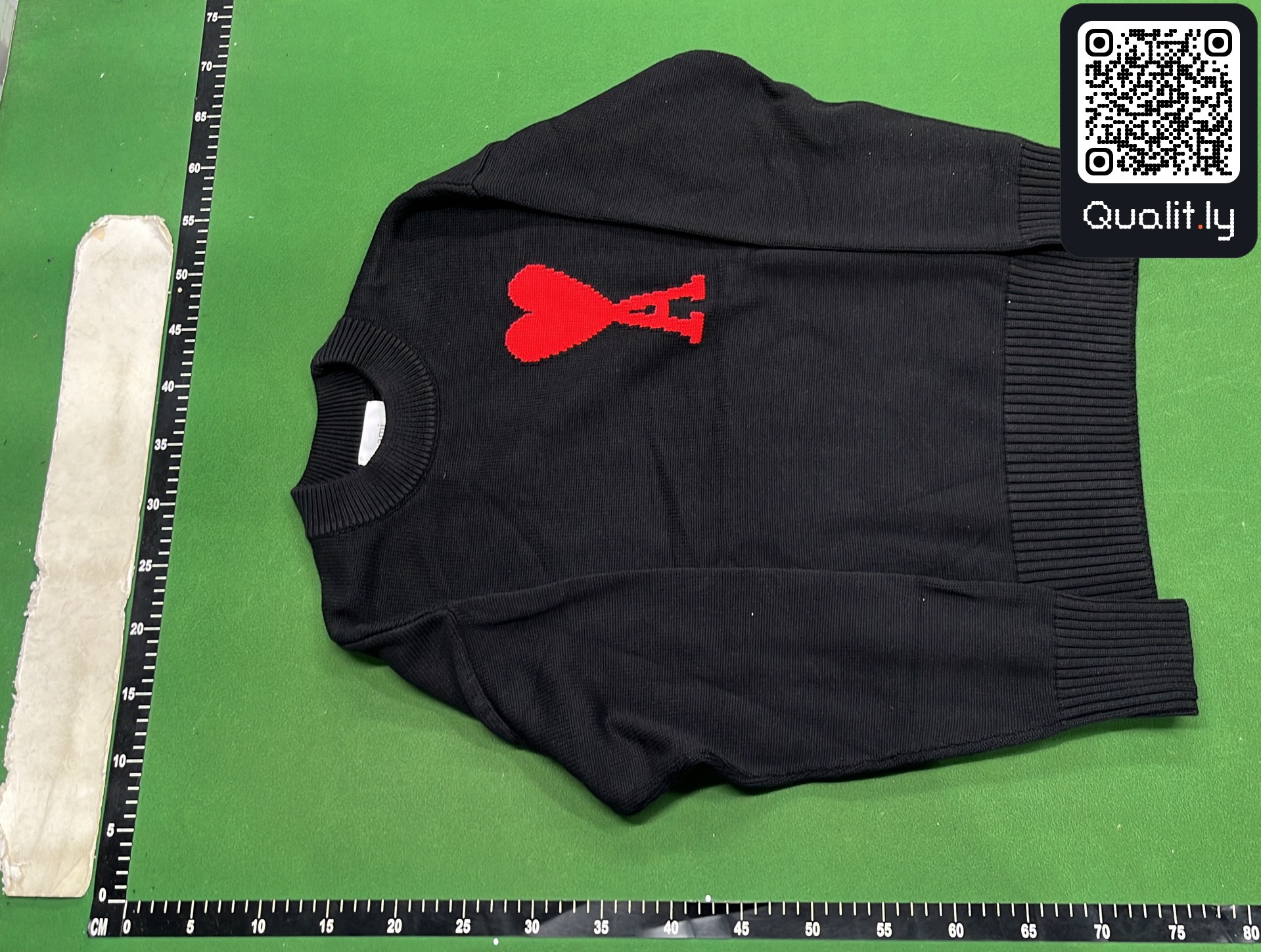 Sweater QC photo 2 of 72
