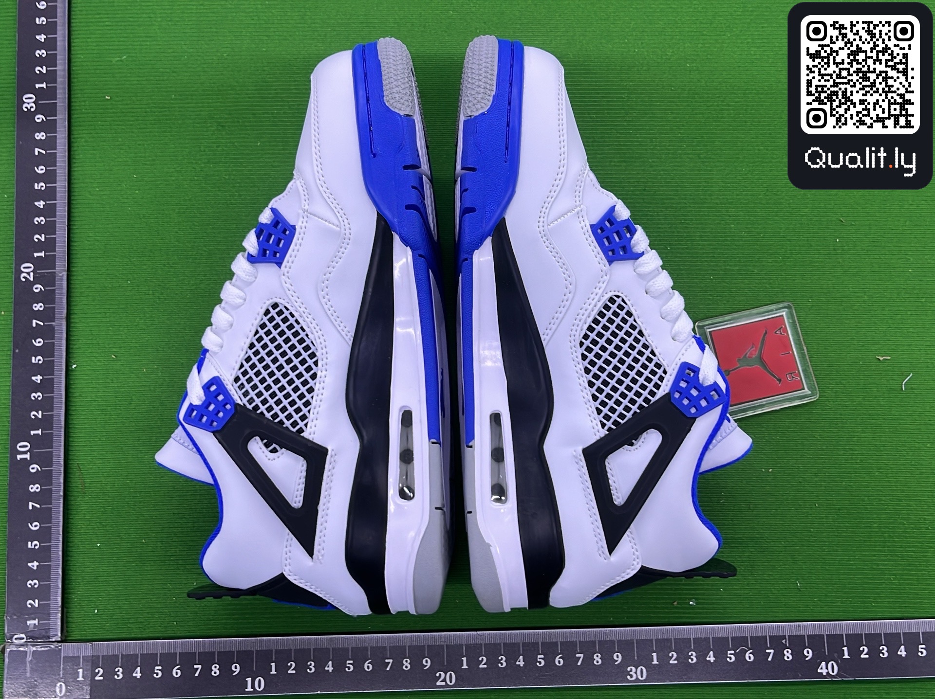 Sneakers — QC-foto 2 van 12