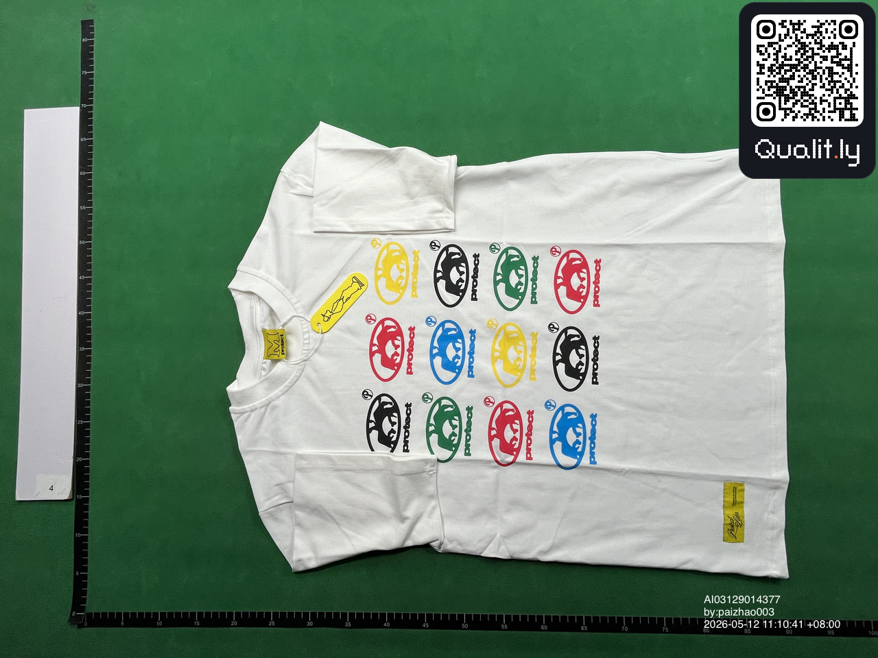 T-shirt — foto QC 2 di 10