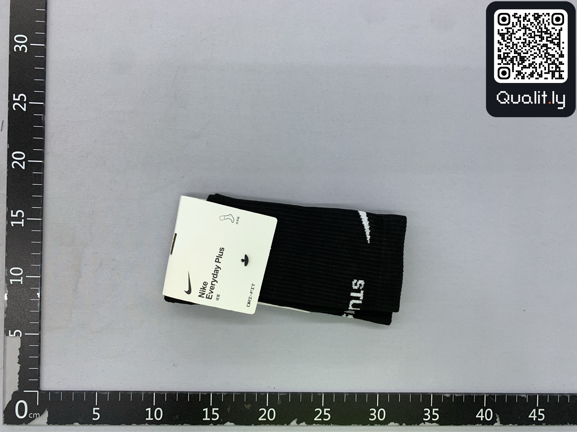 Socks QC photo 3 of 50