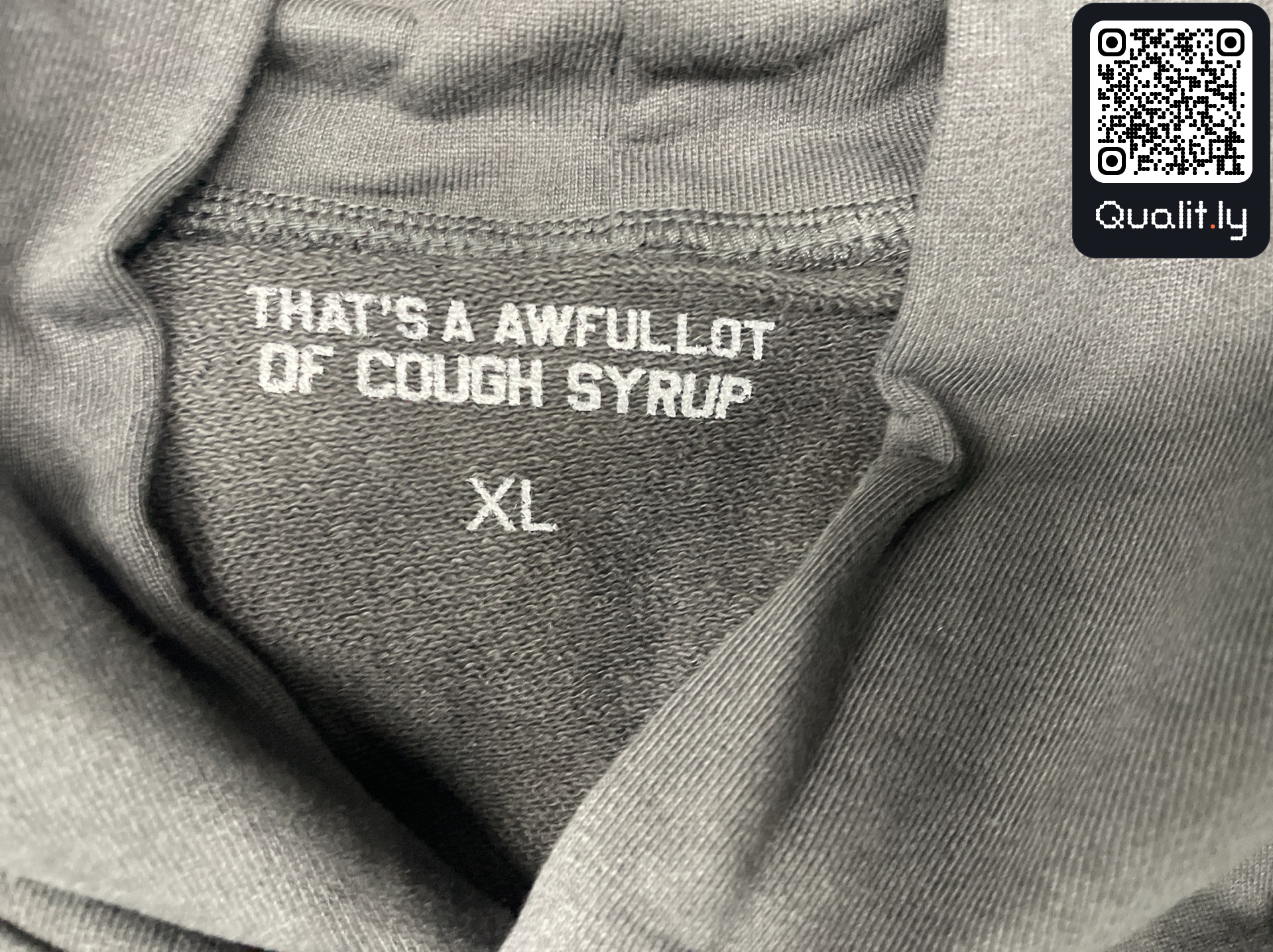 Hoodie — QC-foto 1 av 4