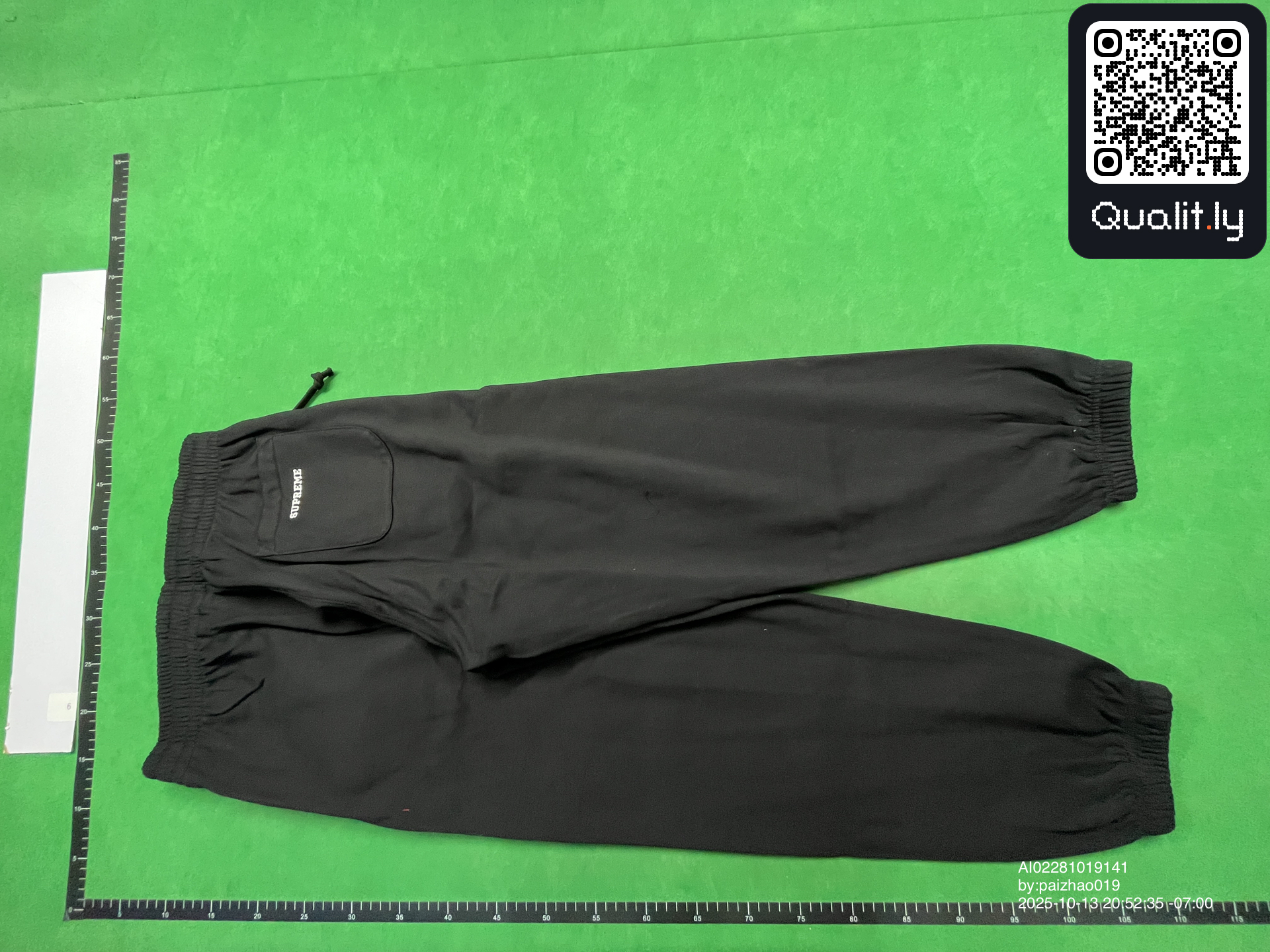 Hoodie — QC-foto 2 av 34