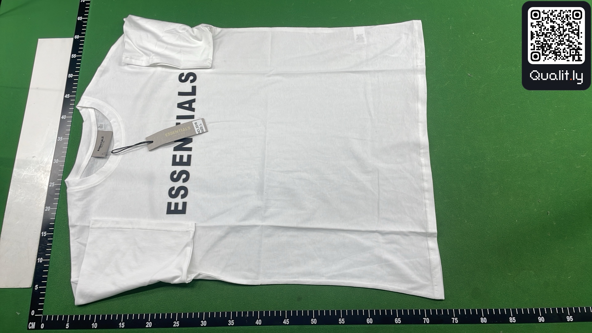 T-shirt QC photo 2 of 20