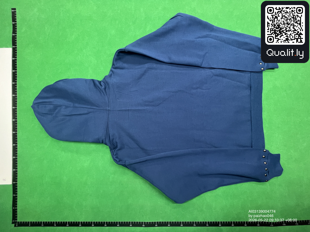 连帽卫衣 QC 照片 2 / 4