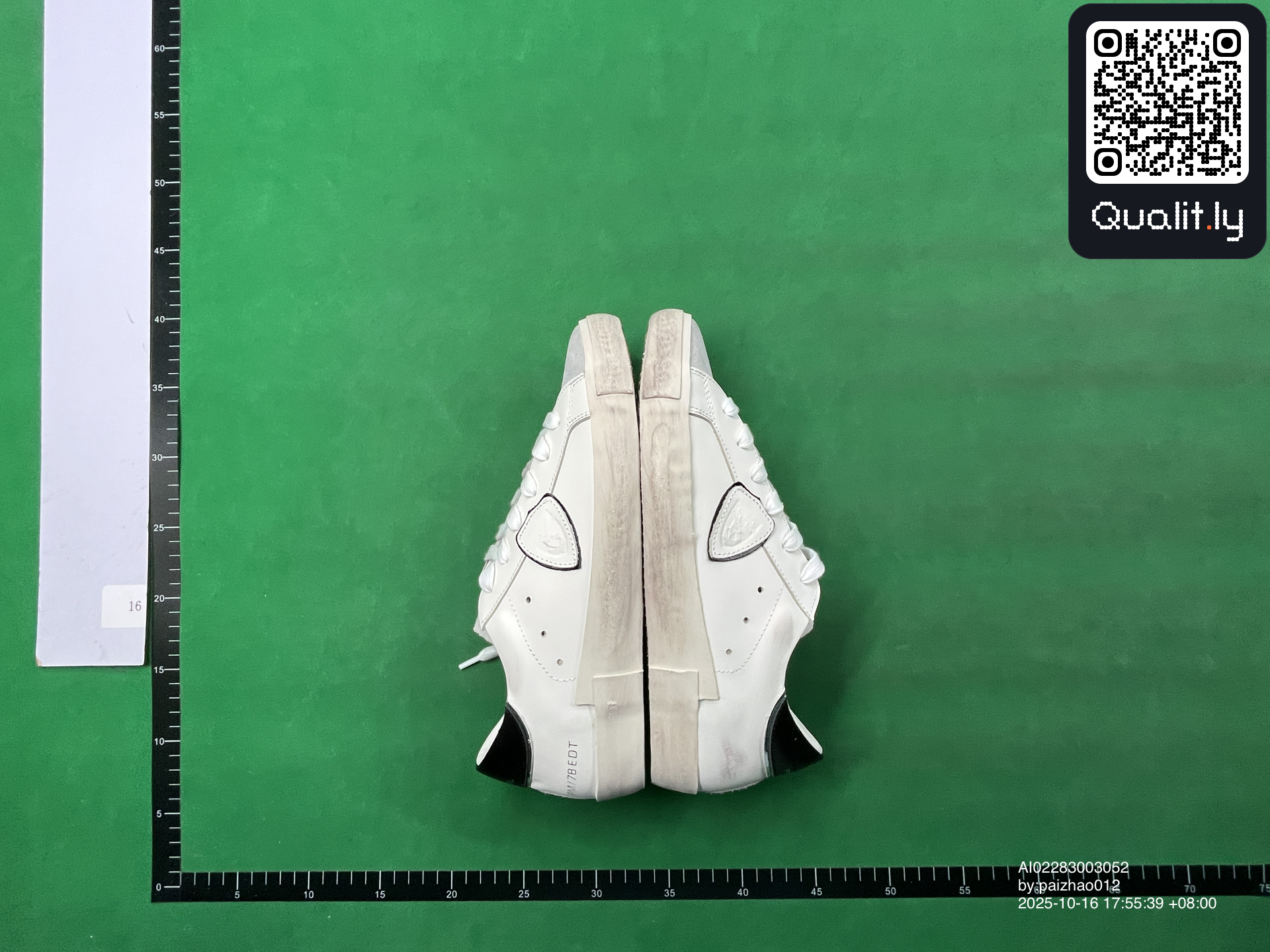 Sneakersy — zdjęcie QC 2 z 6
