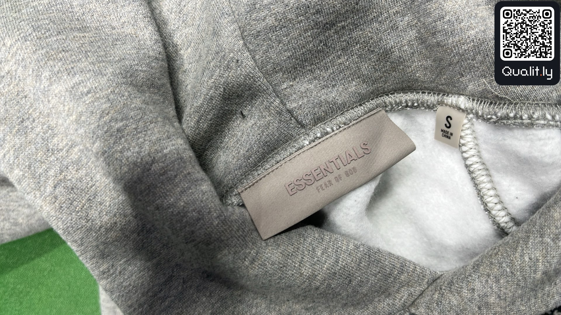 Hoodie QC photo 1 of 12