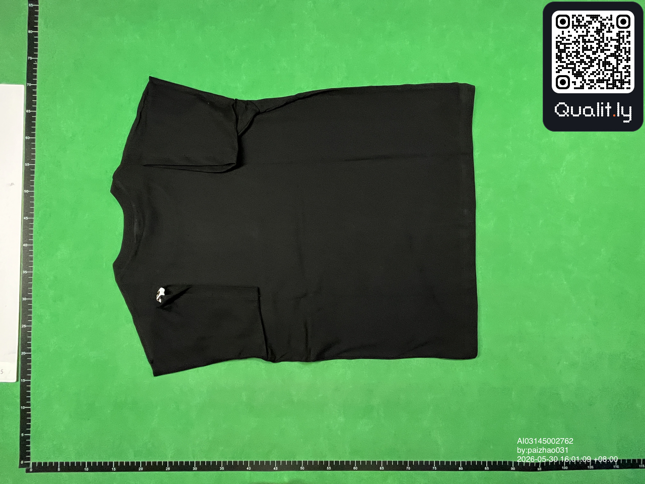 T-Shirt — QC-Foto 2 von 106