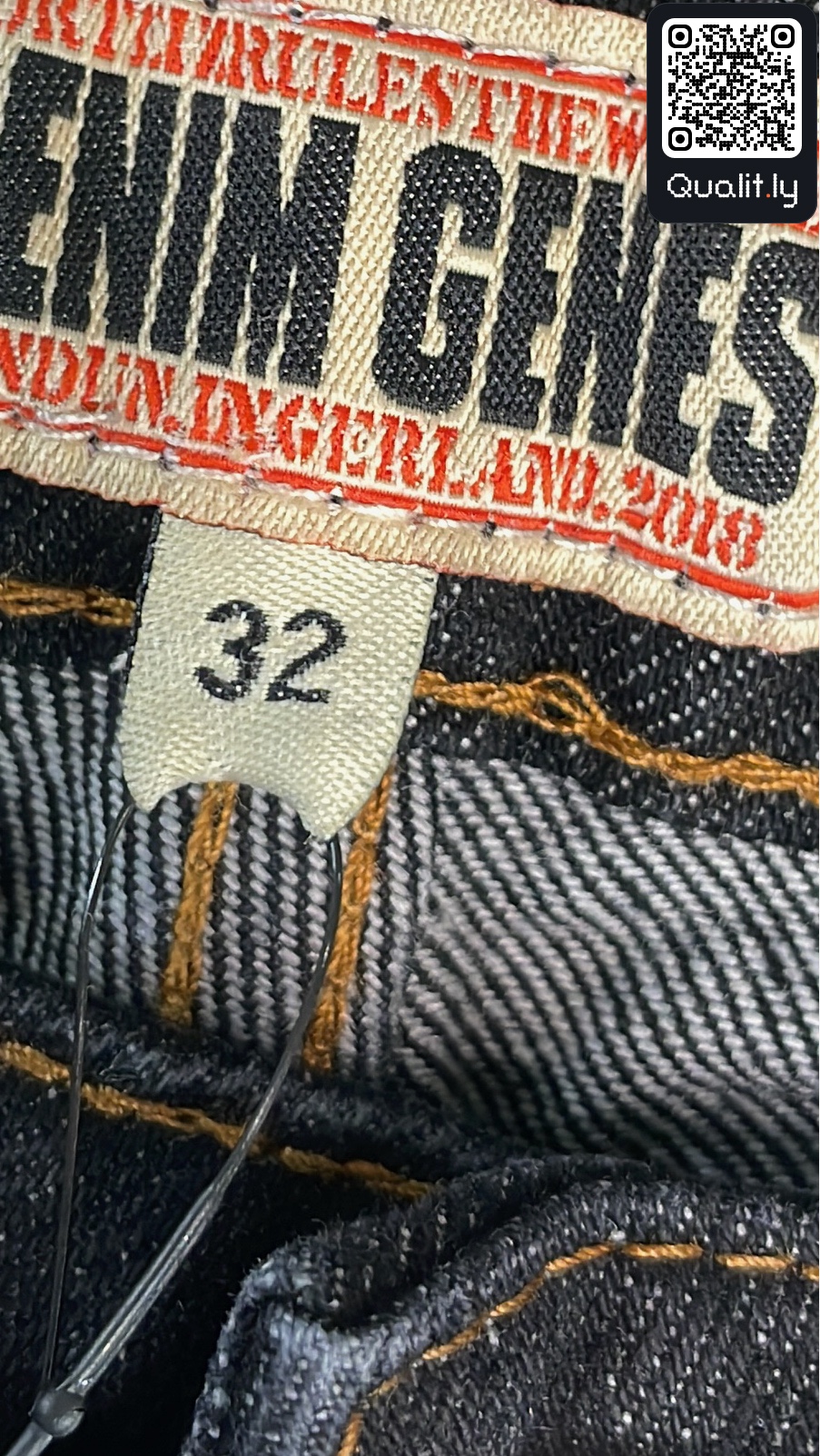Jeansy — zdjęcie QC 1 z 8