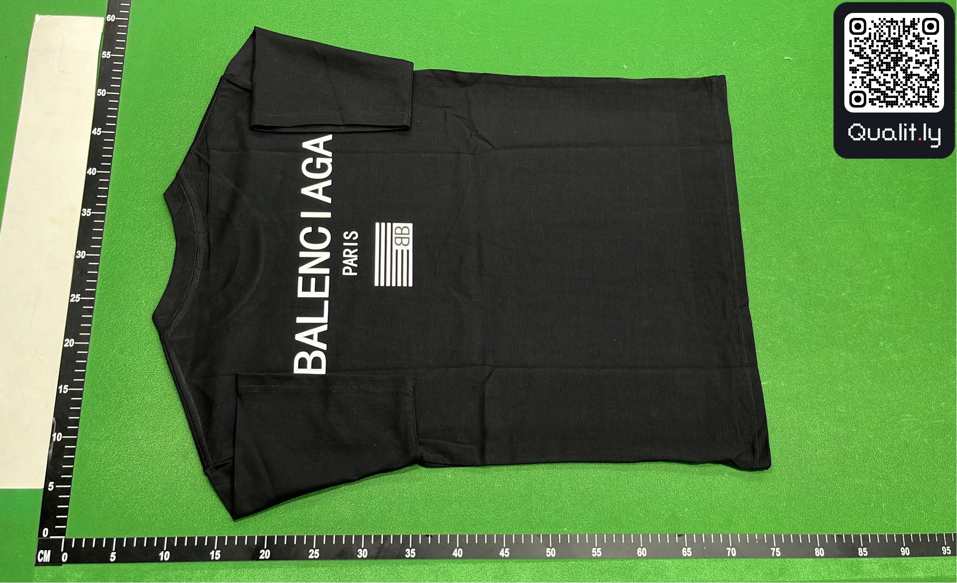 T-Shirt — QC-Foto 3 von 4