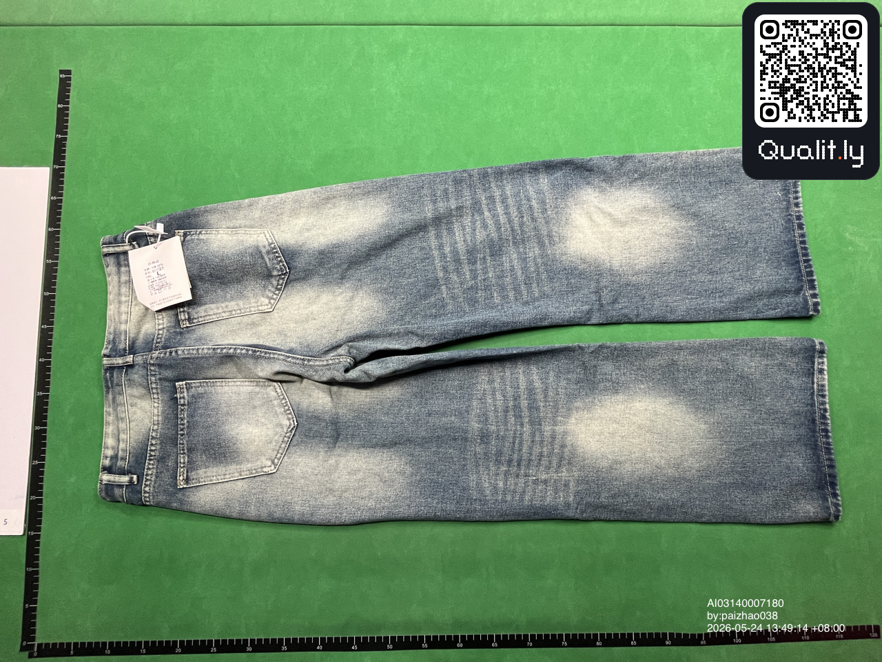 Jeans — QC-Foto 2 von 4