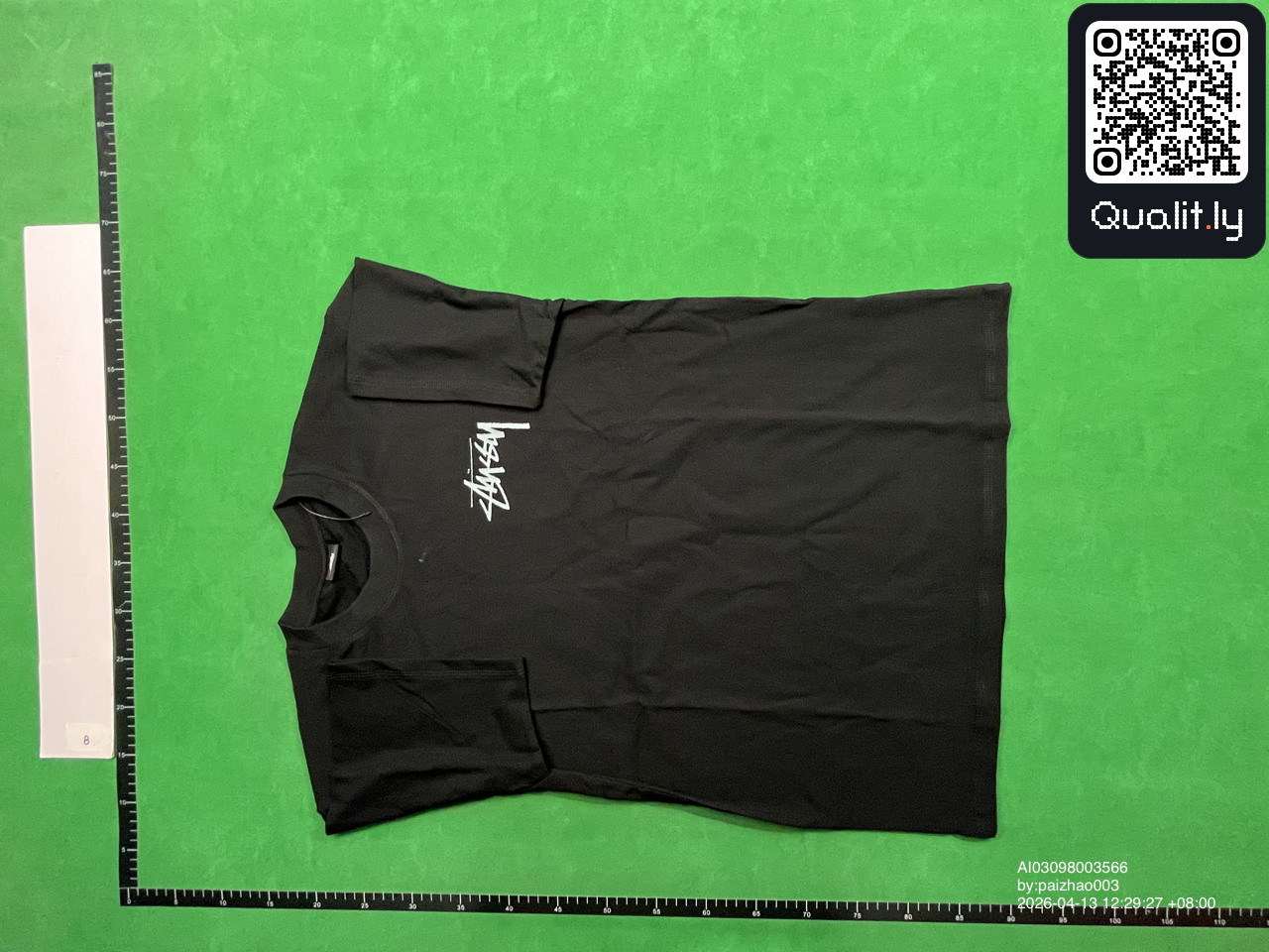 T-Shirt — QC-Foto 3 von 8