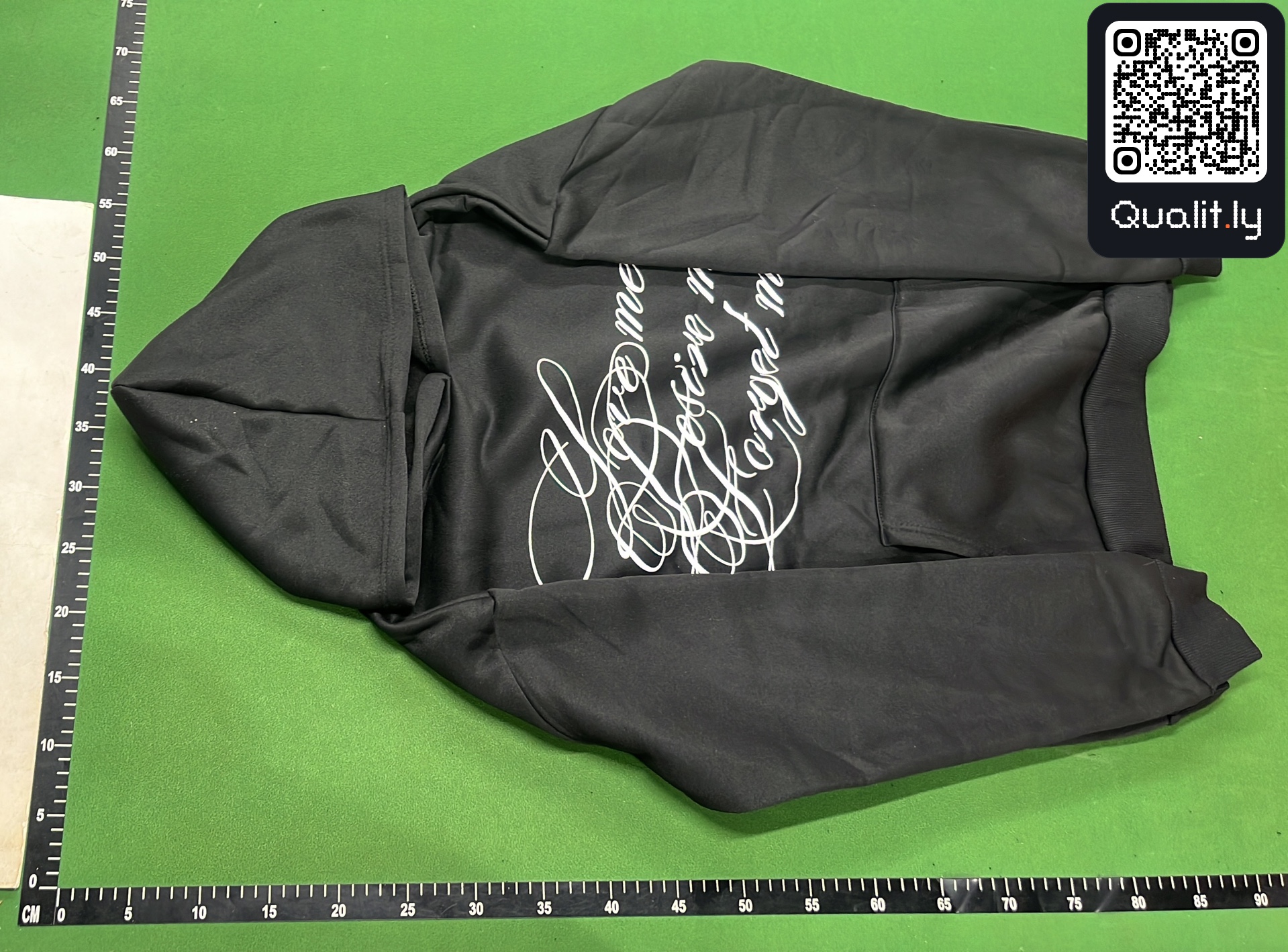 Hoodie — QC-foto 2 av 4