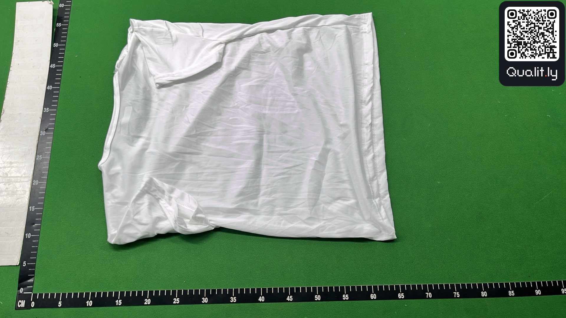Pants QC photo 3 of 149