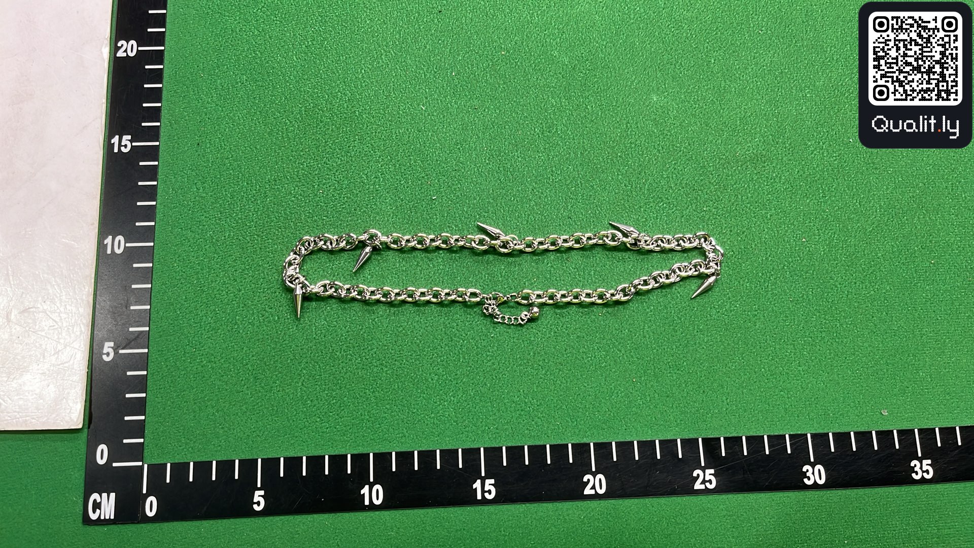 Schmuck — QC-Foto 1 von 6