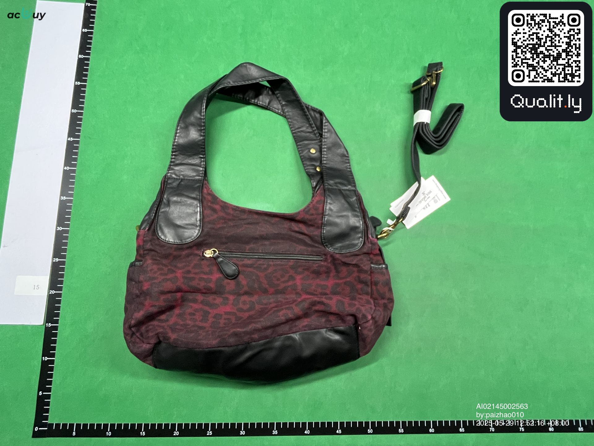 包 QC 照片 2 / 12