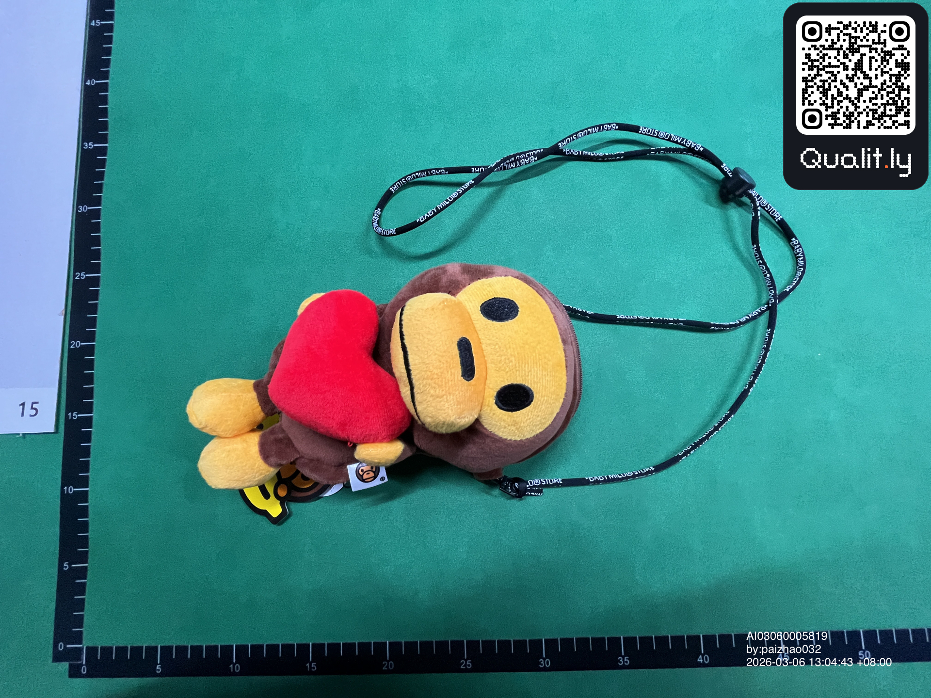 Bag QC photo 3 of 22
