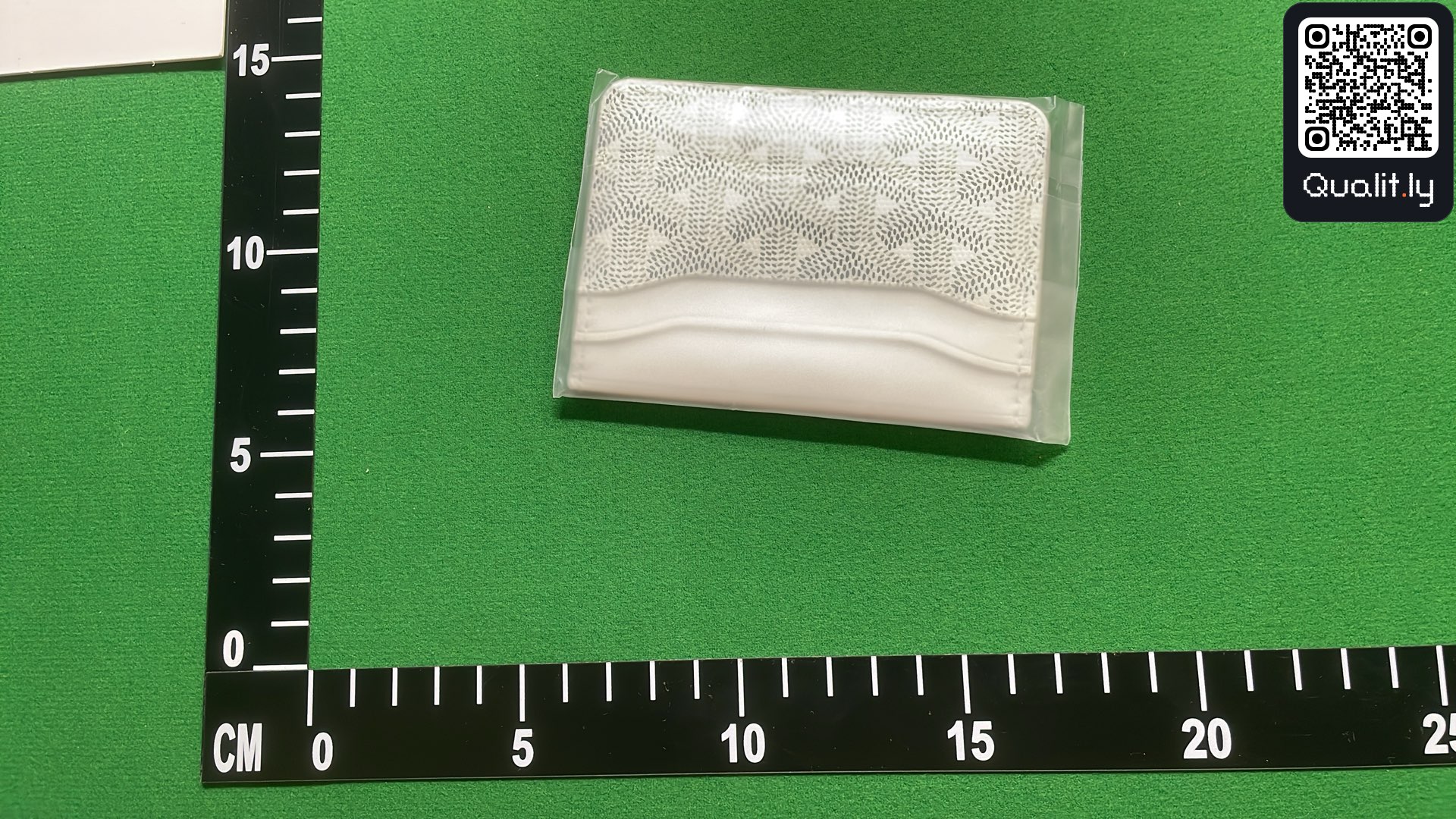 Wallet QC photo 2 of 75