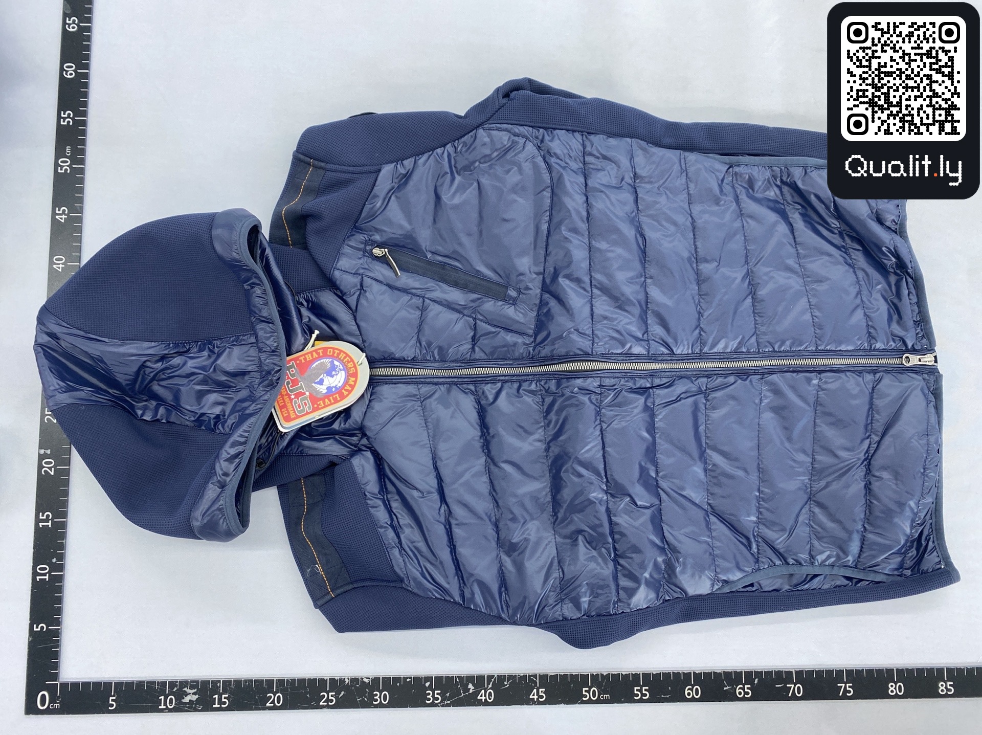 Jacket QC photo 2 of 126