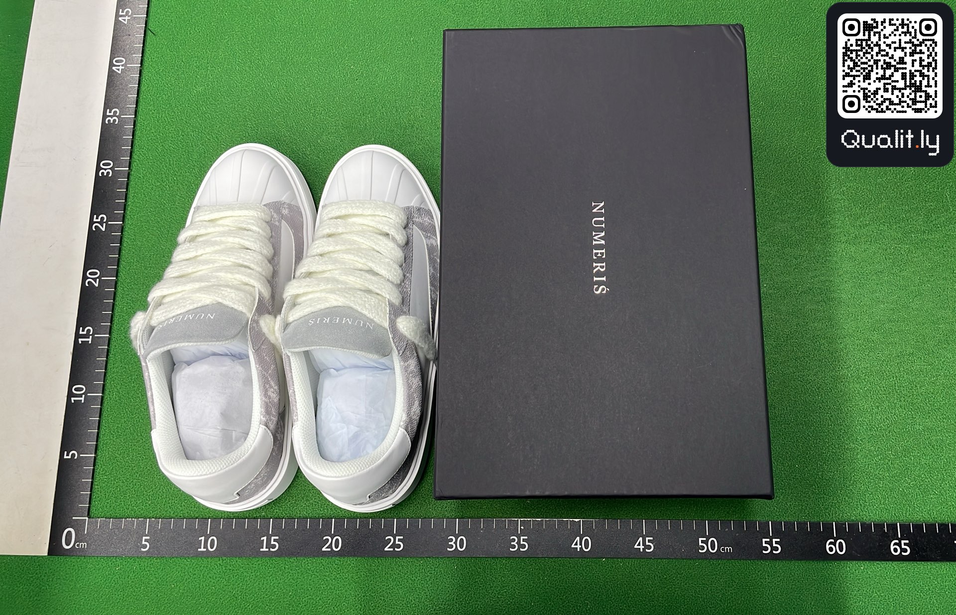 QC photo 1 of 18