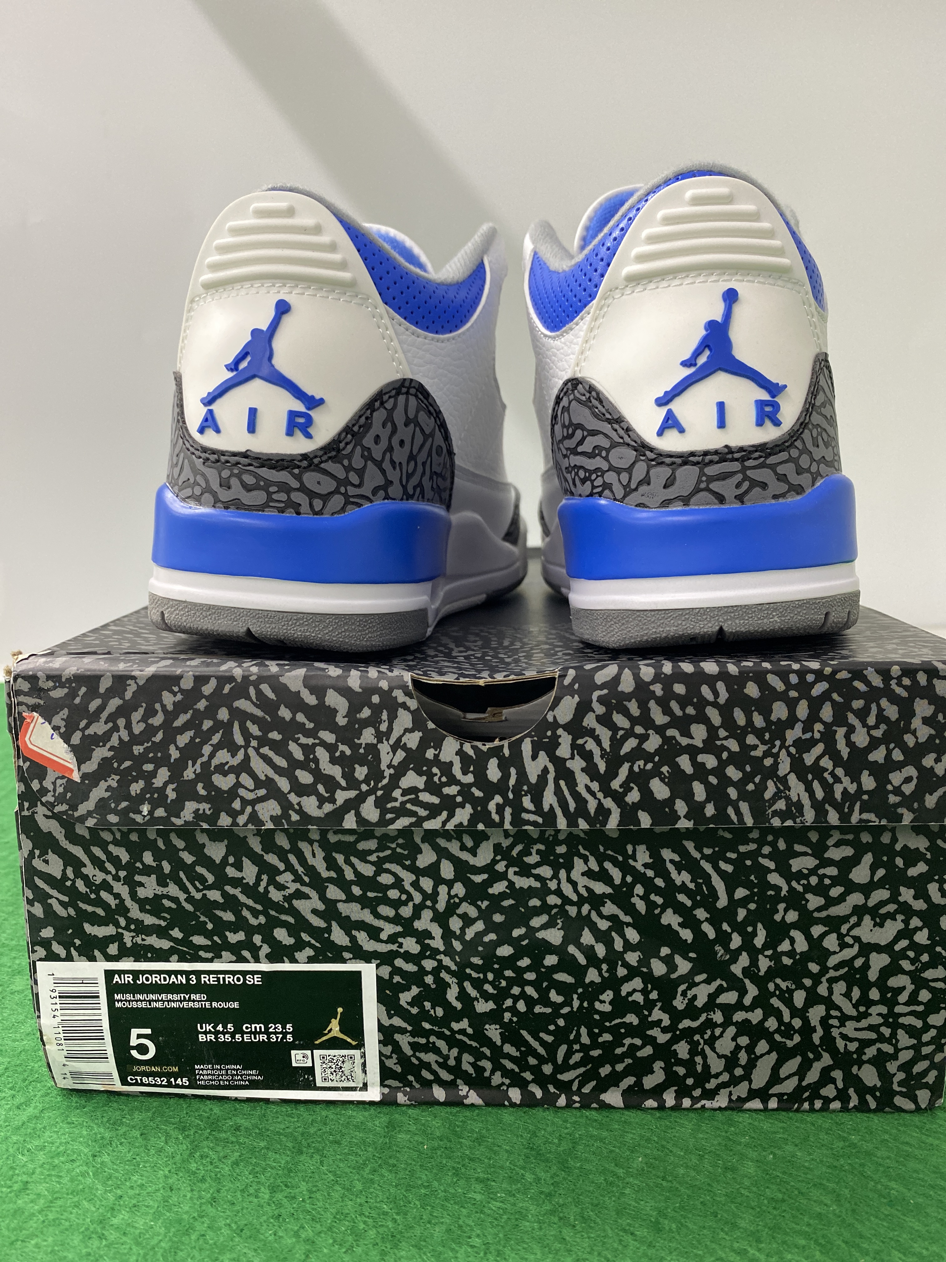 Sneakers — foto QC 1 di 8