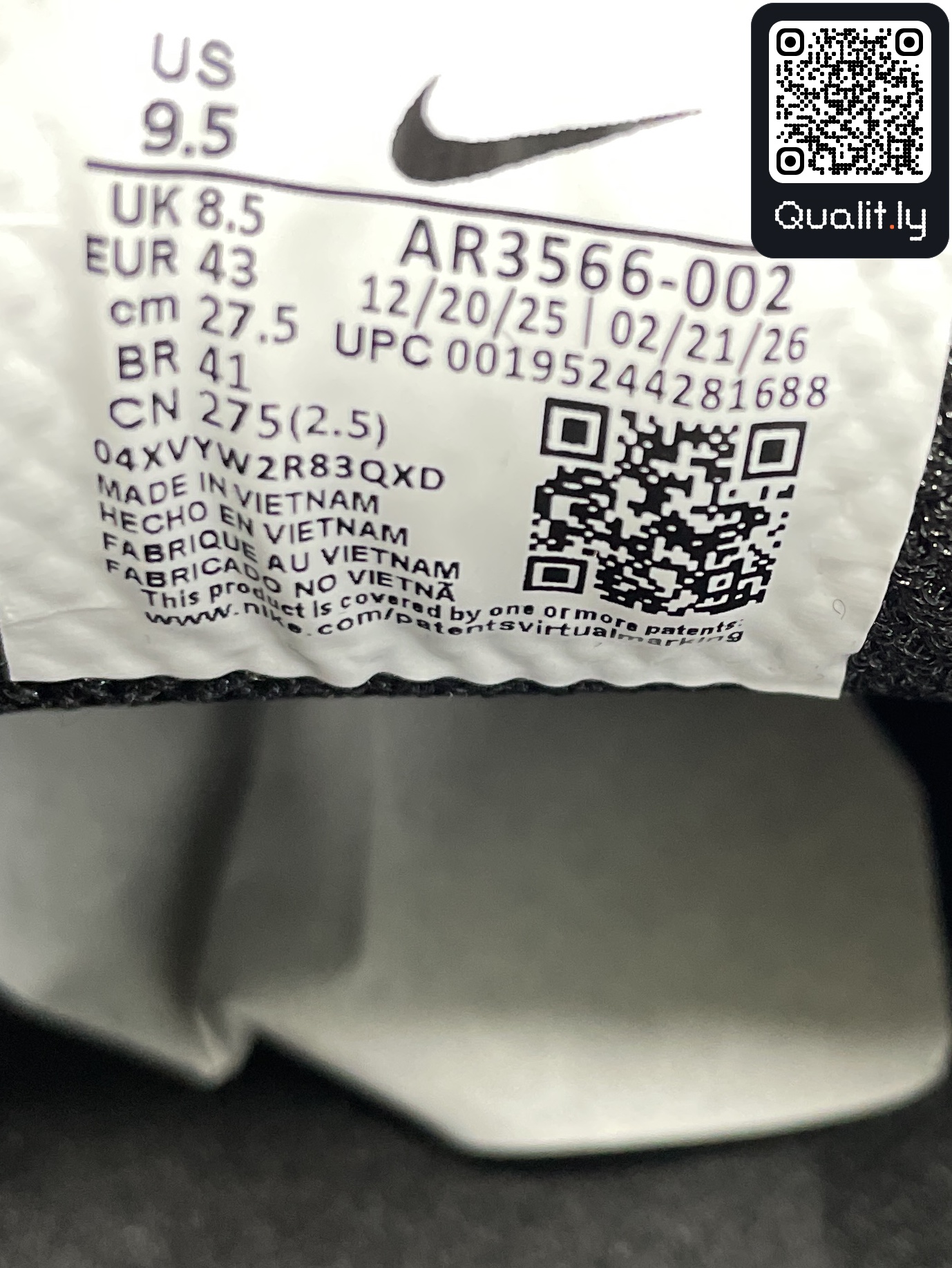 Sneakers — QC-foto 1 av 5