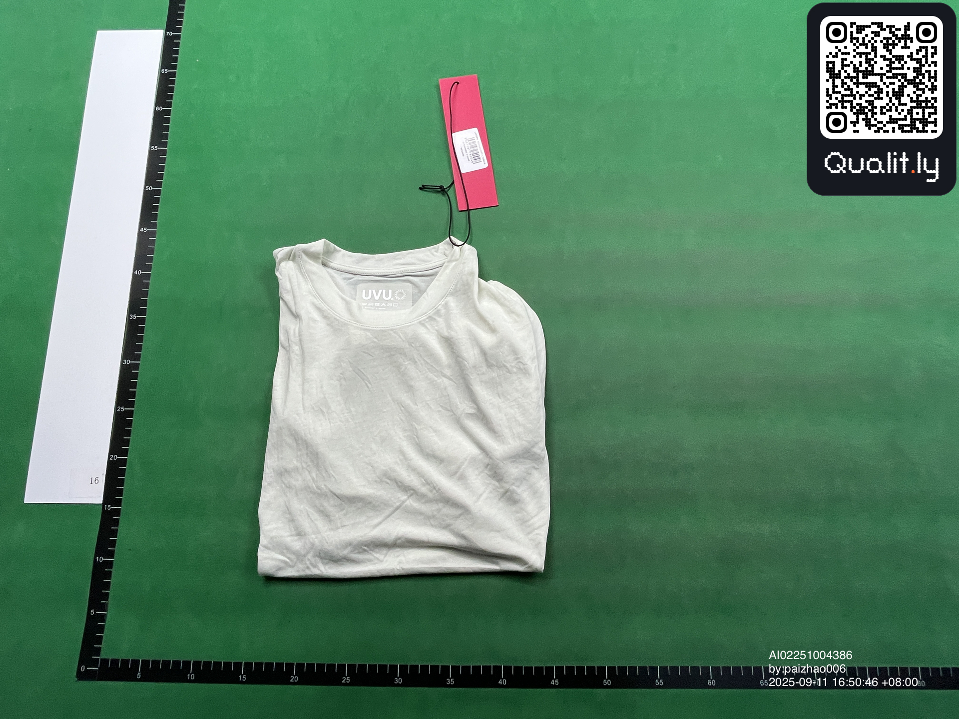 T-shirt QC photo 1 of 25
