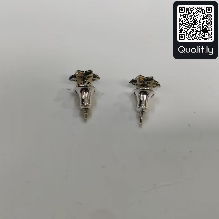 QC photo 1 of 19