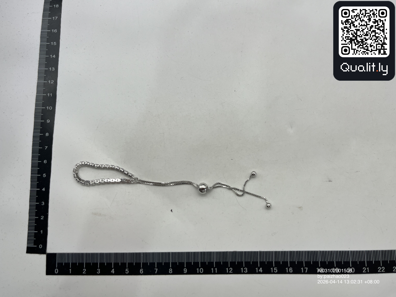 Schmuck — QC-Foto 1 von 3