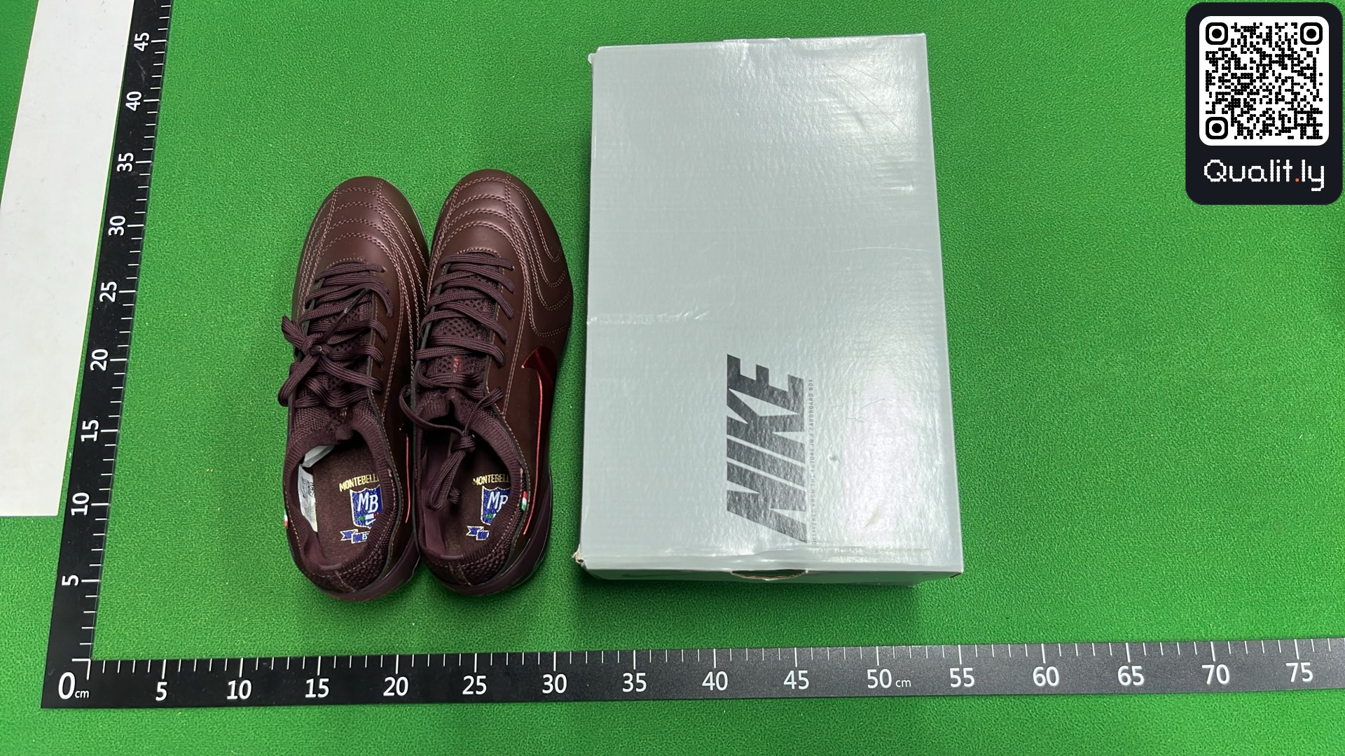 Sneakers QC photo 1 of 6