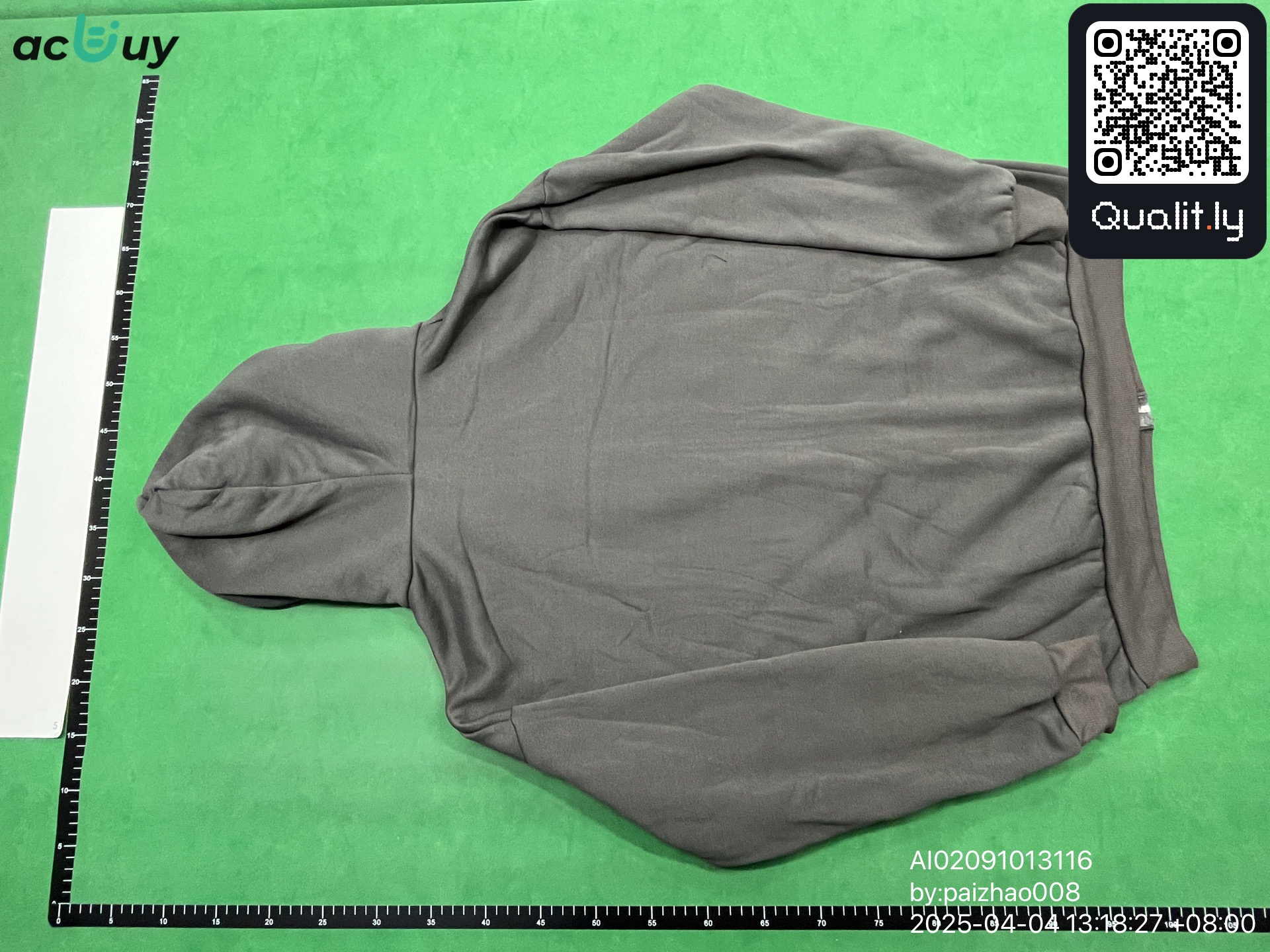 Sweatshirt — QC-foto 2 av 8