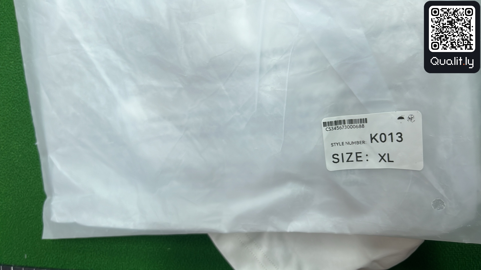 Tricou — fotografie QC 1 din 38