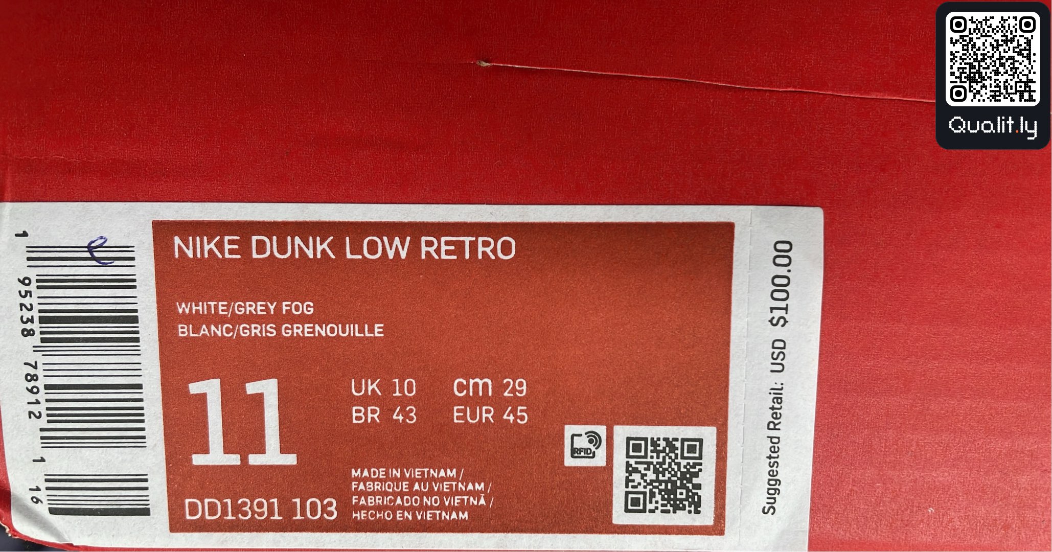 Sneakers QC photo 2 of 20
