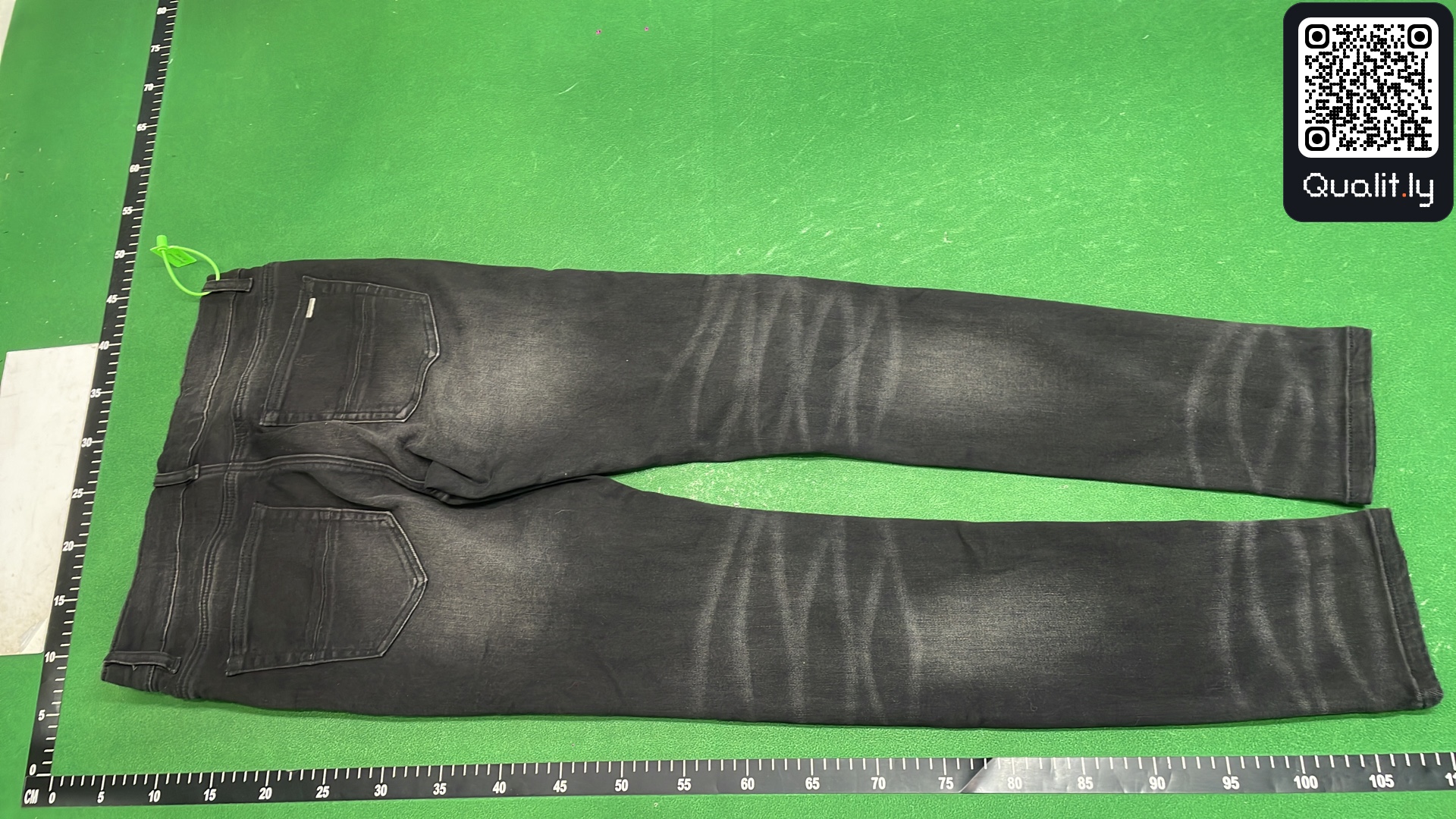 Jeans QC photo 3 of 4