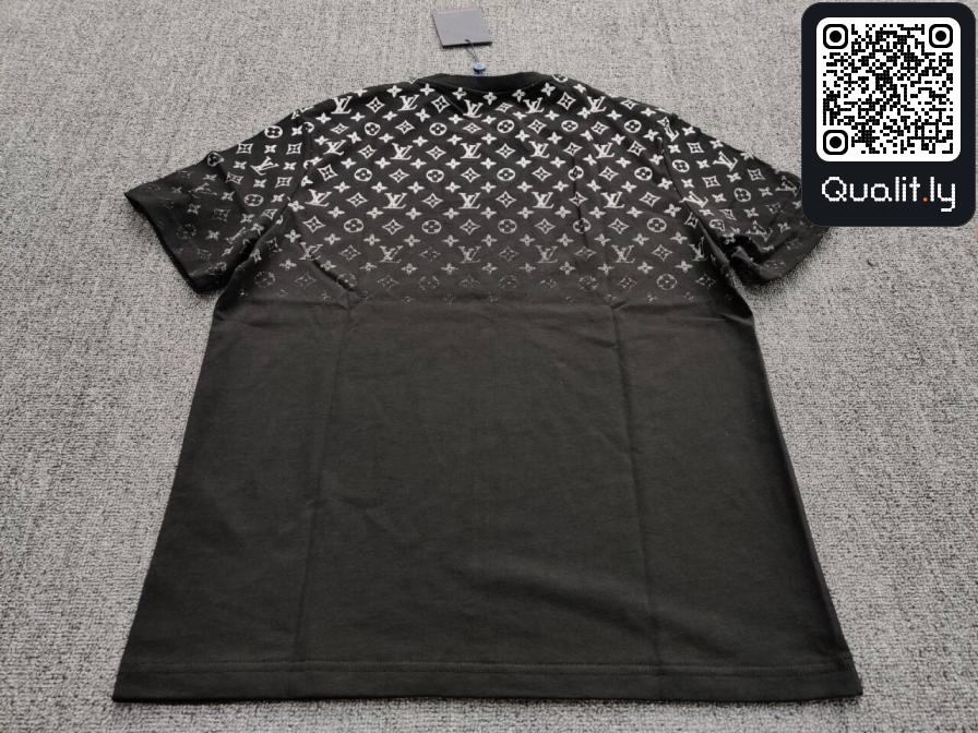 Shirt QC photo 1 of 20