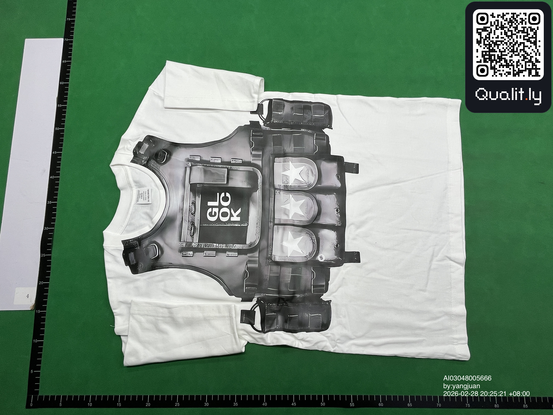 Camiseta — foto QC 3 de 4