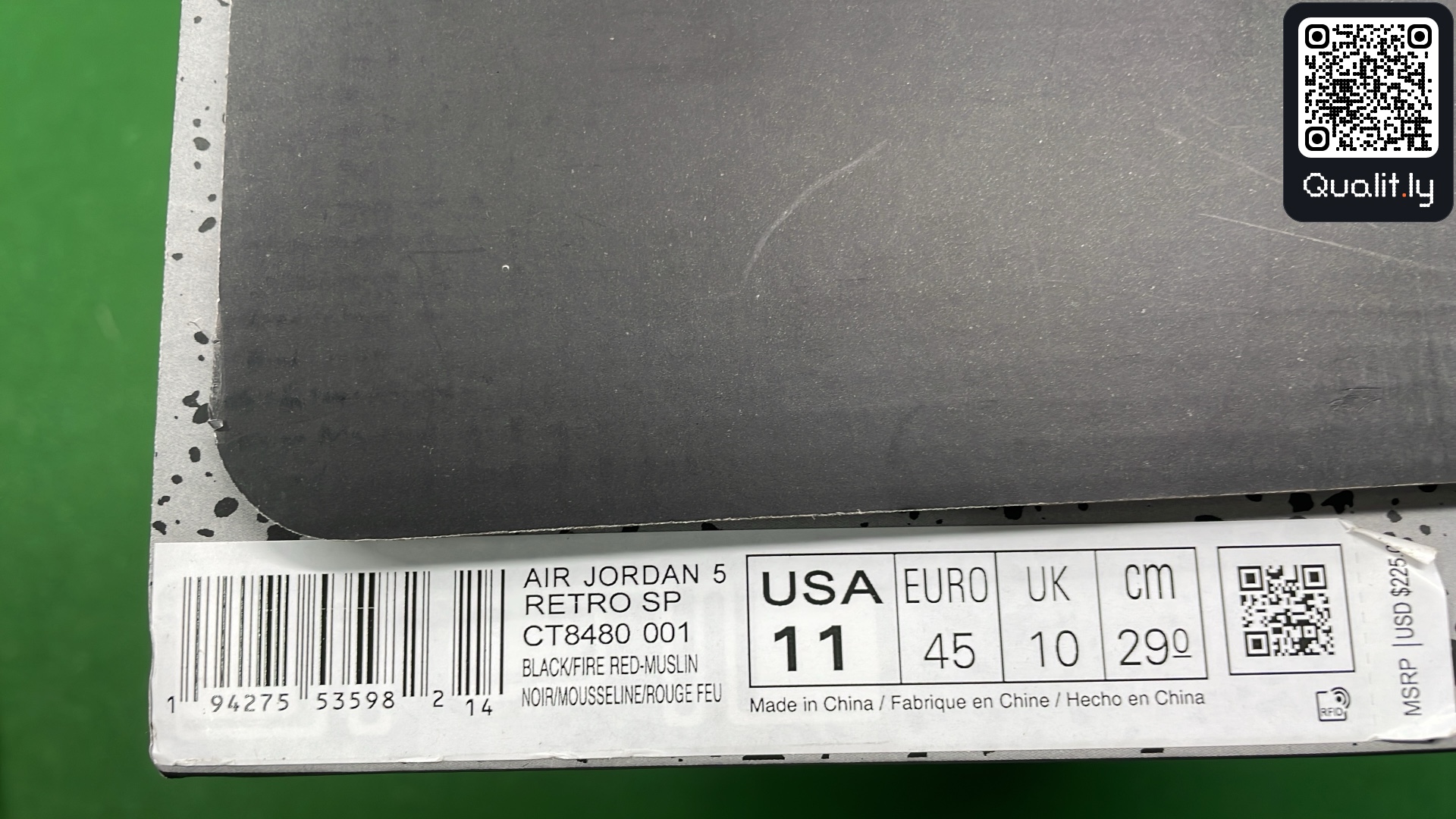 Sneakers QC photo 2 of 36