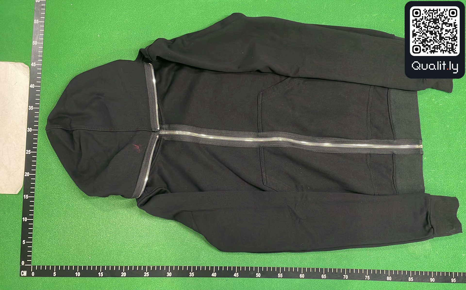 连帽卫衣 QC 照片 2 / 4