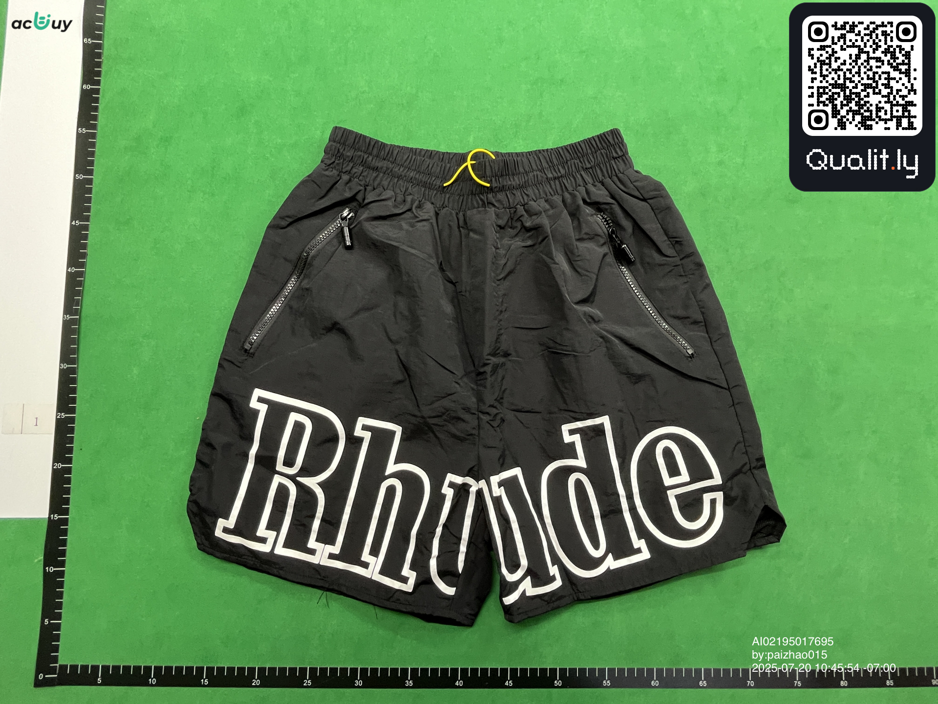 Shorts QC photo 3 of 22