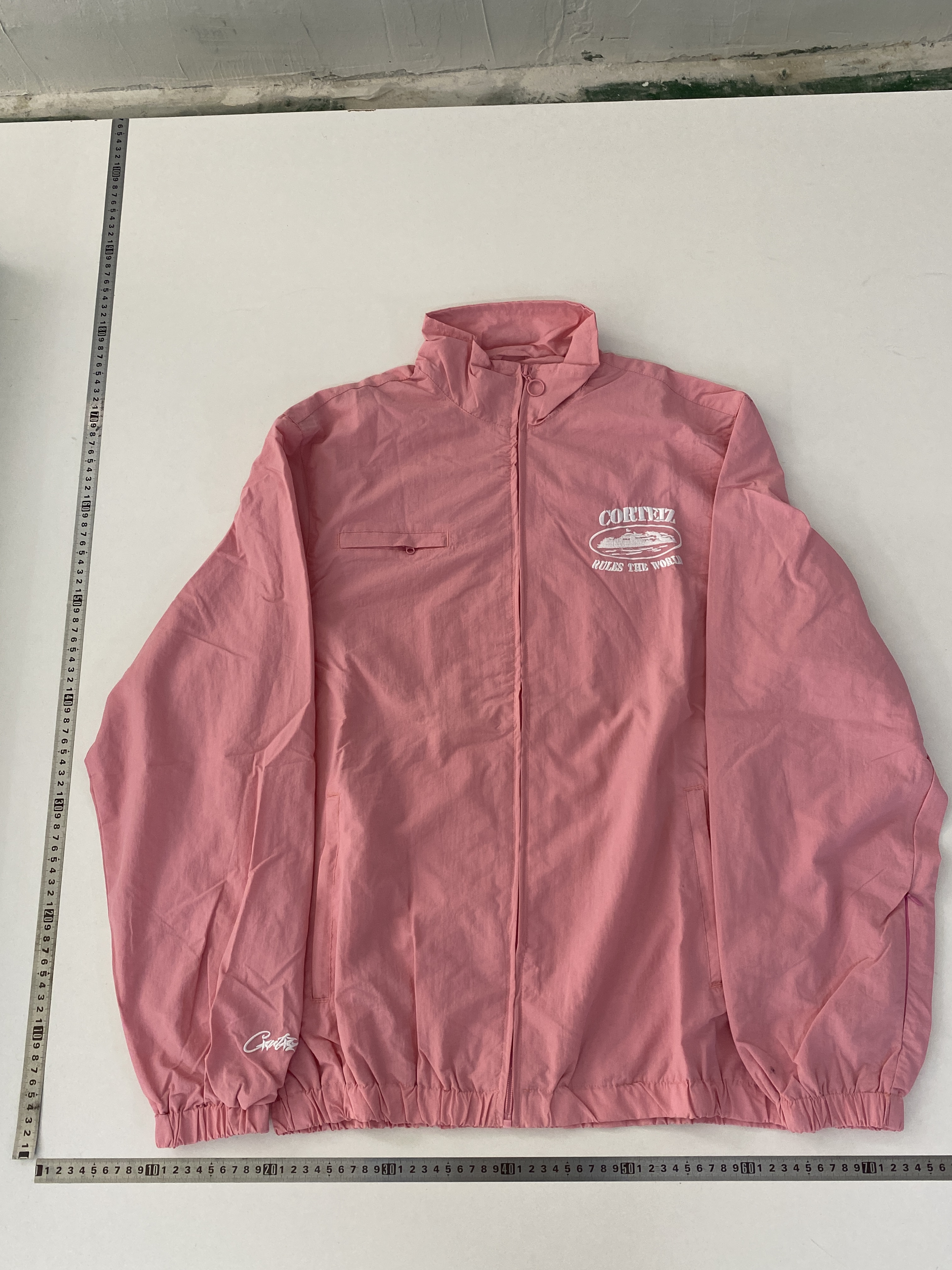 Shorts QC photo 1 of 73