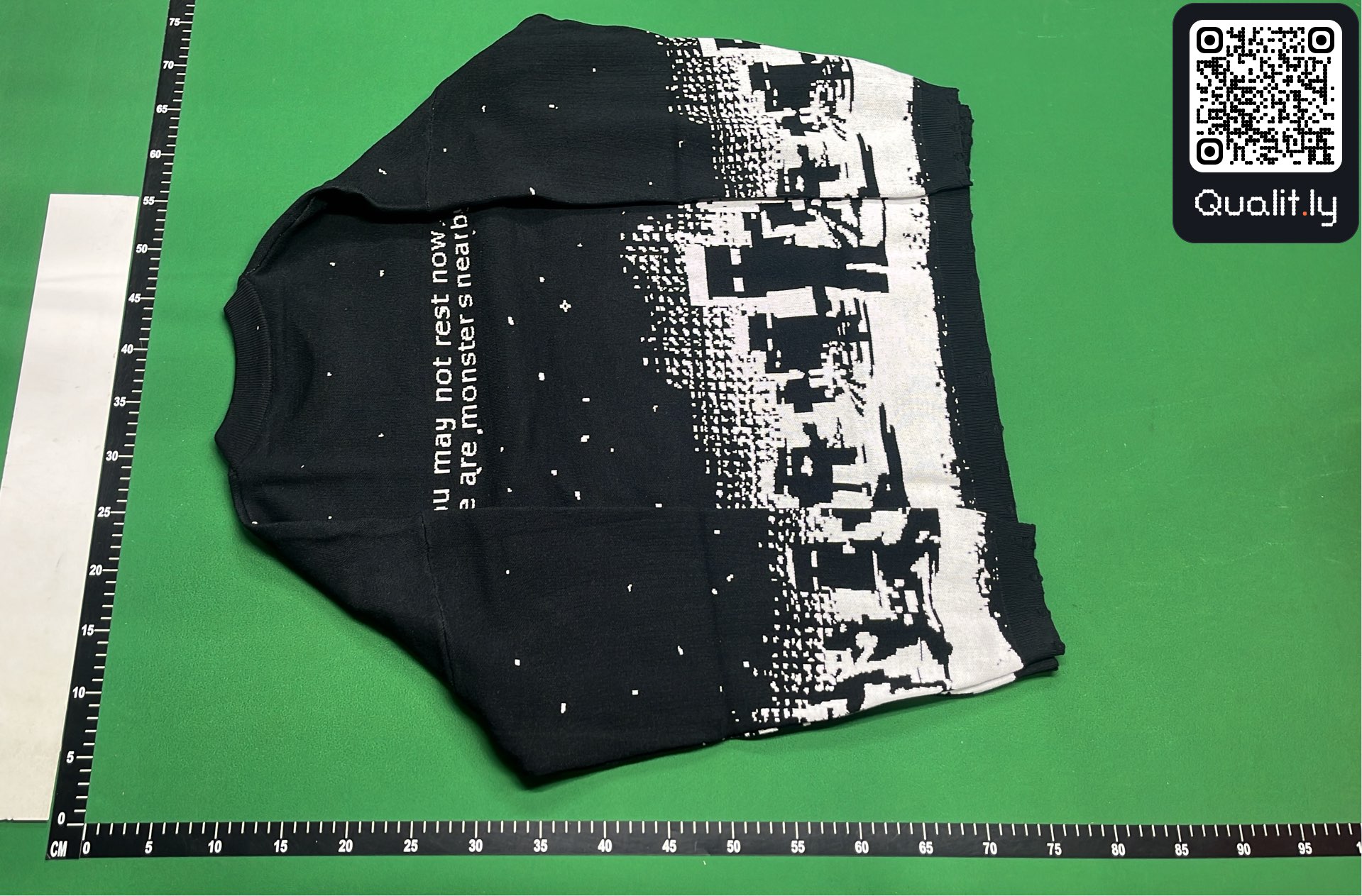Sweater QC photo 3 of 8