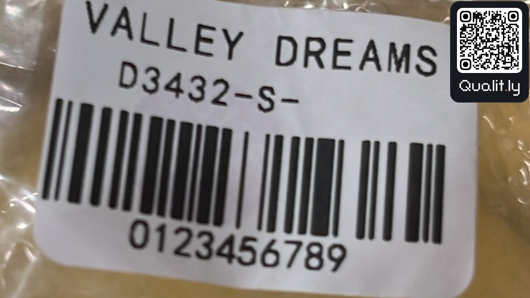 Sweatshirt QC photo 1 of 4
