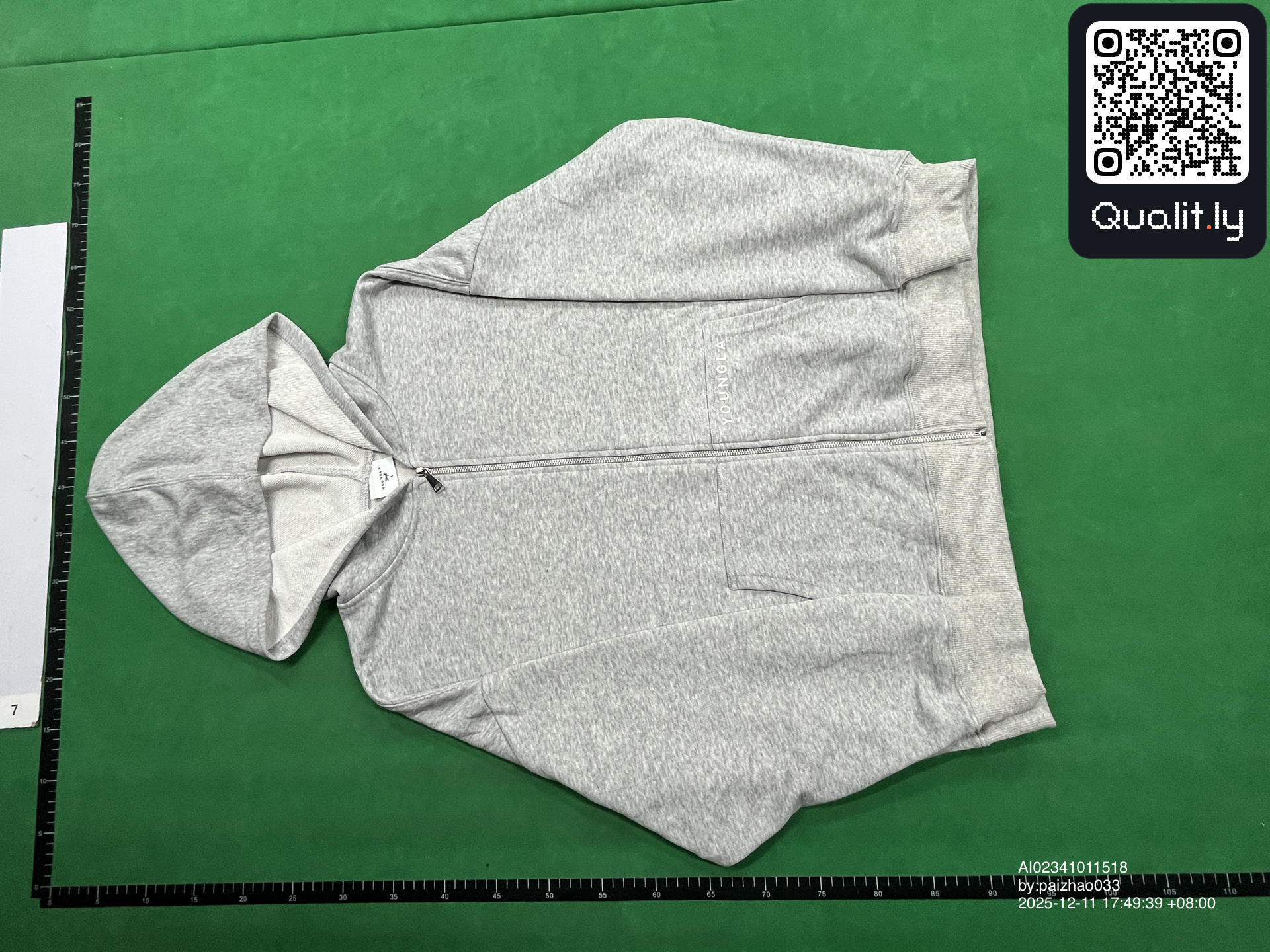 Sudadera — foto QC 3 de 8