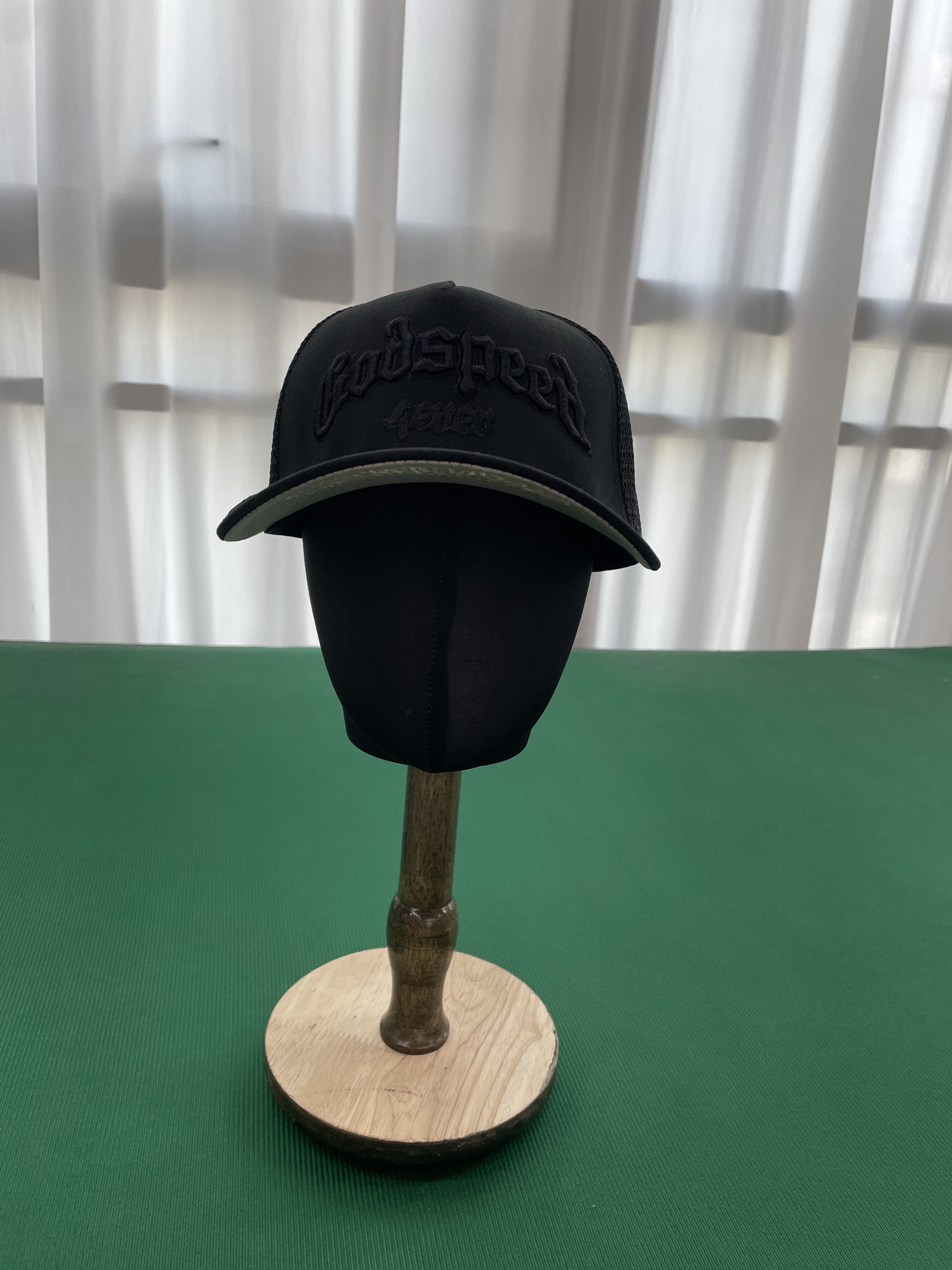 Casquette — photo QC 1 sur 131