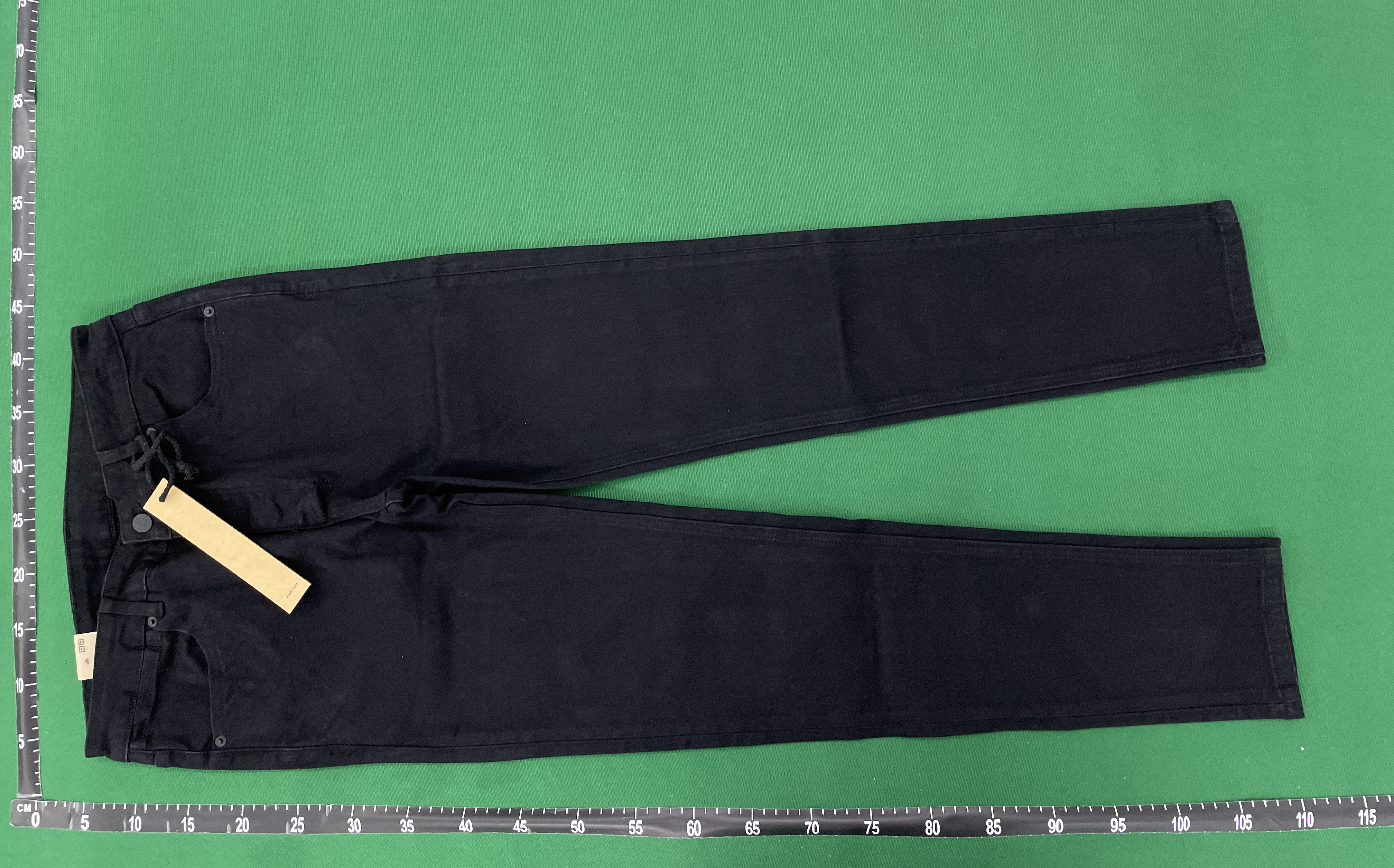 Jeans QC photo 3 of 31